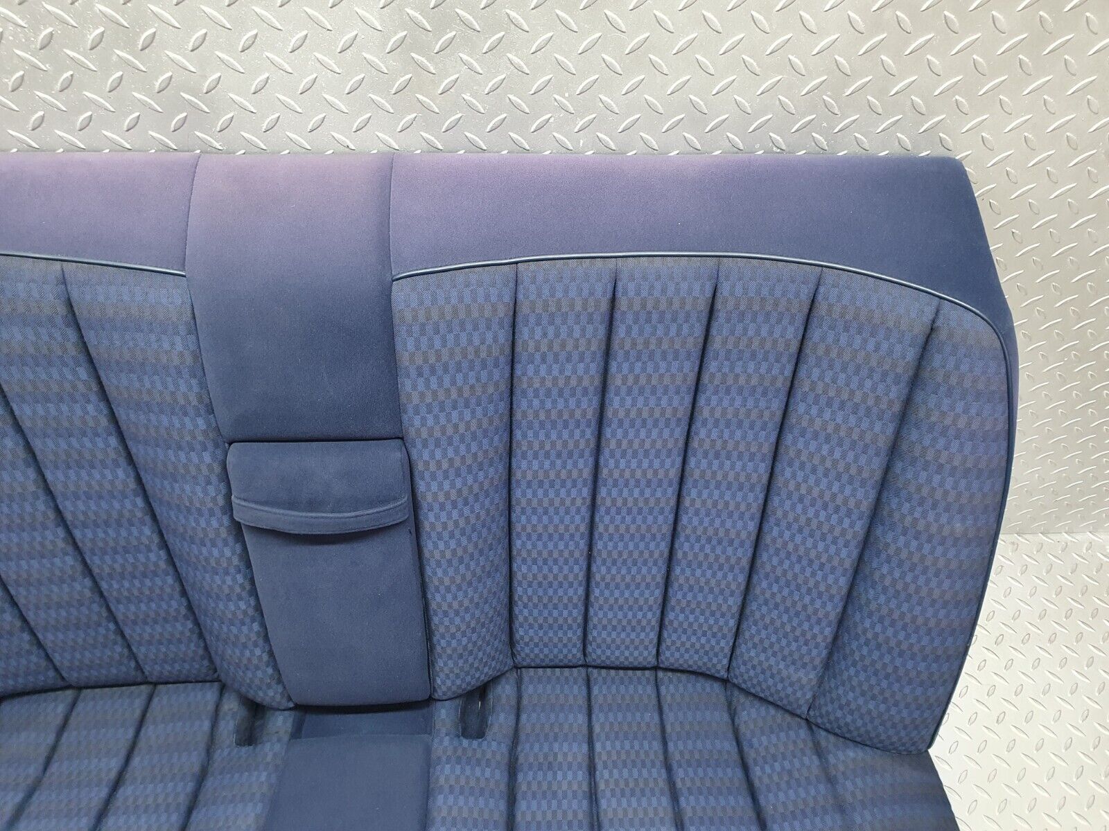 42979 Mercedes-Benz W201 190 Rear Seat Blue 2019204830