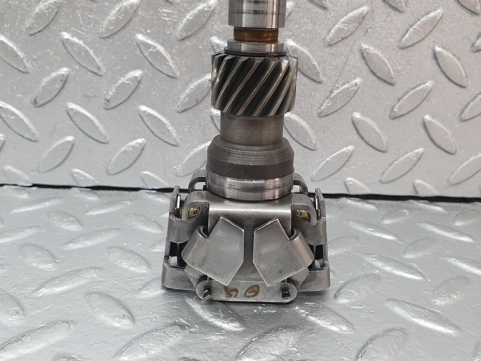 43845 Mercedes-Benz C126 380SEC Coupe Automatic Gearbox Governor 722.310