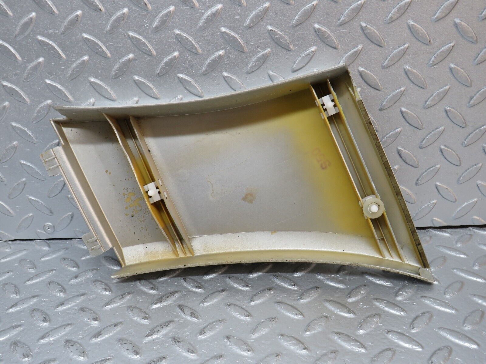 39683 Mercedes-Benz R129 320SL Coupe Rear Right Lower Moulding Trim 1296902440