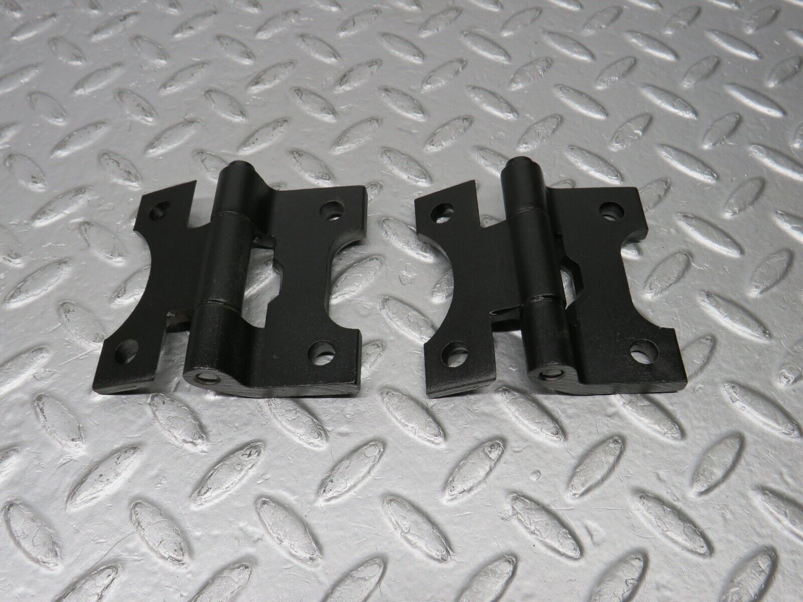 39234 Mercedes-Benz R107 500SL Door Hinge Right Side