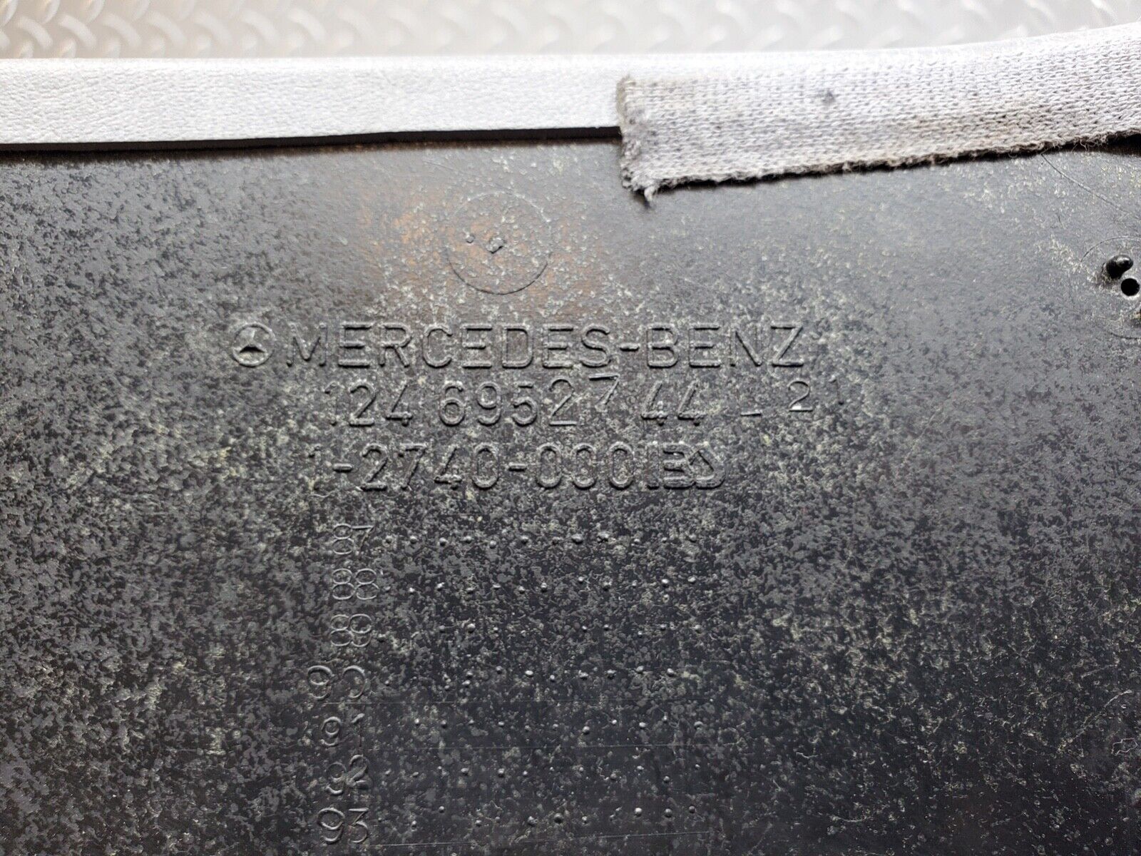 44638 Mercedes-Benz W124 220E C Pillar Cover Panel Left Side Grey 1246950730