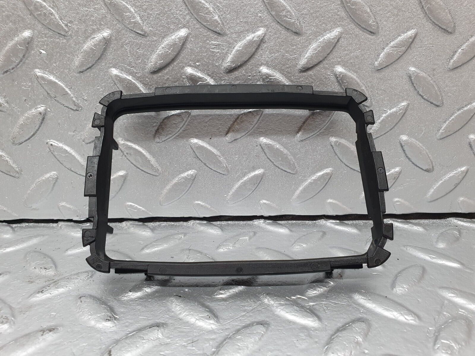 41598 Mercedes-Benz W124 200E Manual Gear Selector Surround Trim