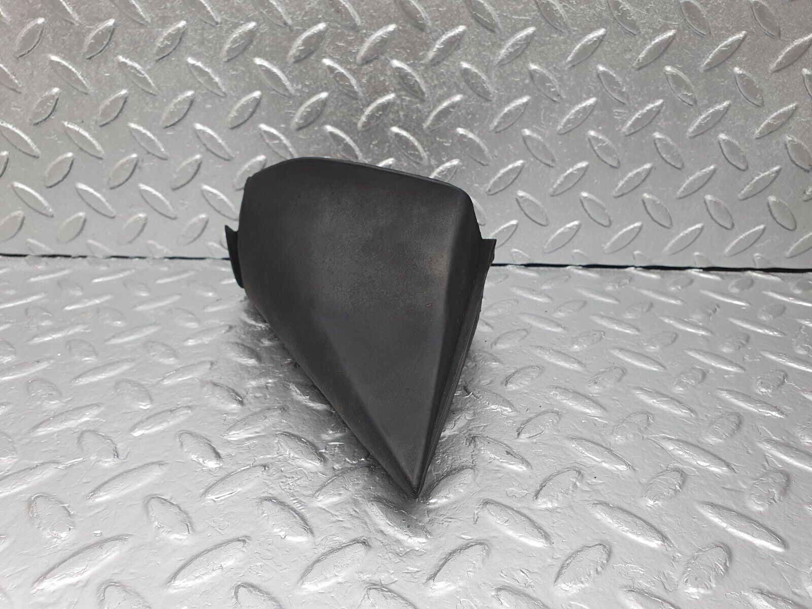 43696 Mercedes-Benz C126 380SEC Coupe Wing Mirror Rubber Seal Cover Left 1268110395 1268111161