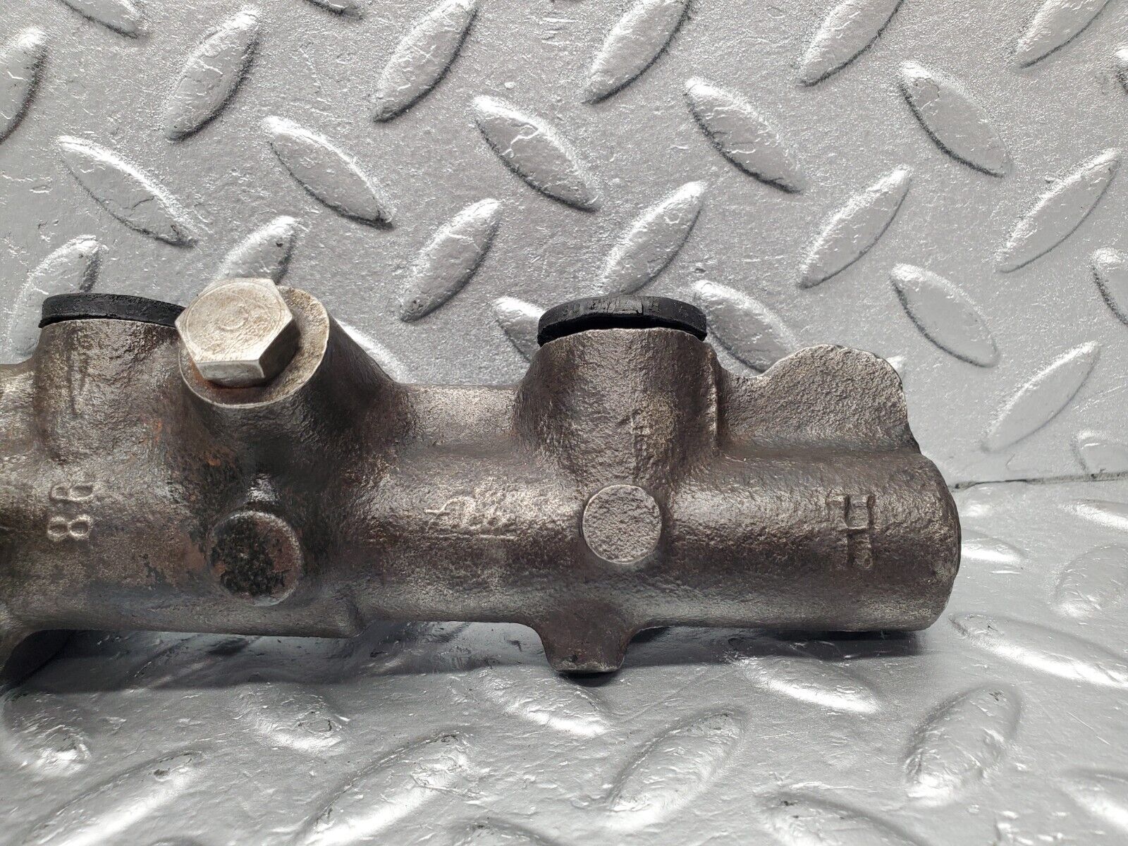 46523 Mercedes-Benz C123 280CE Coupe Brake Master Cylinder ATE