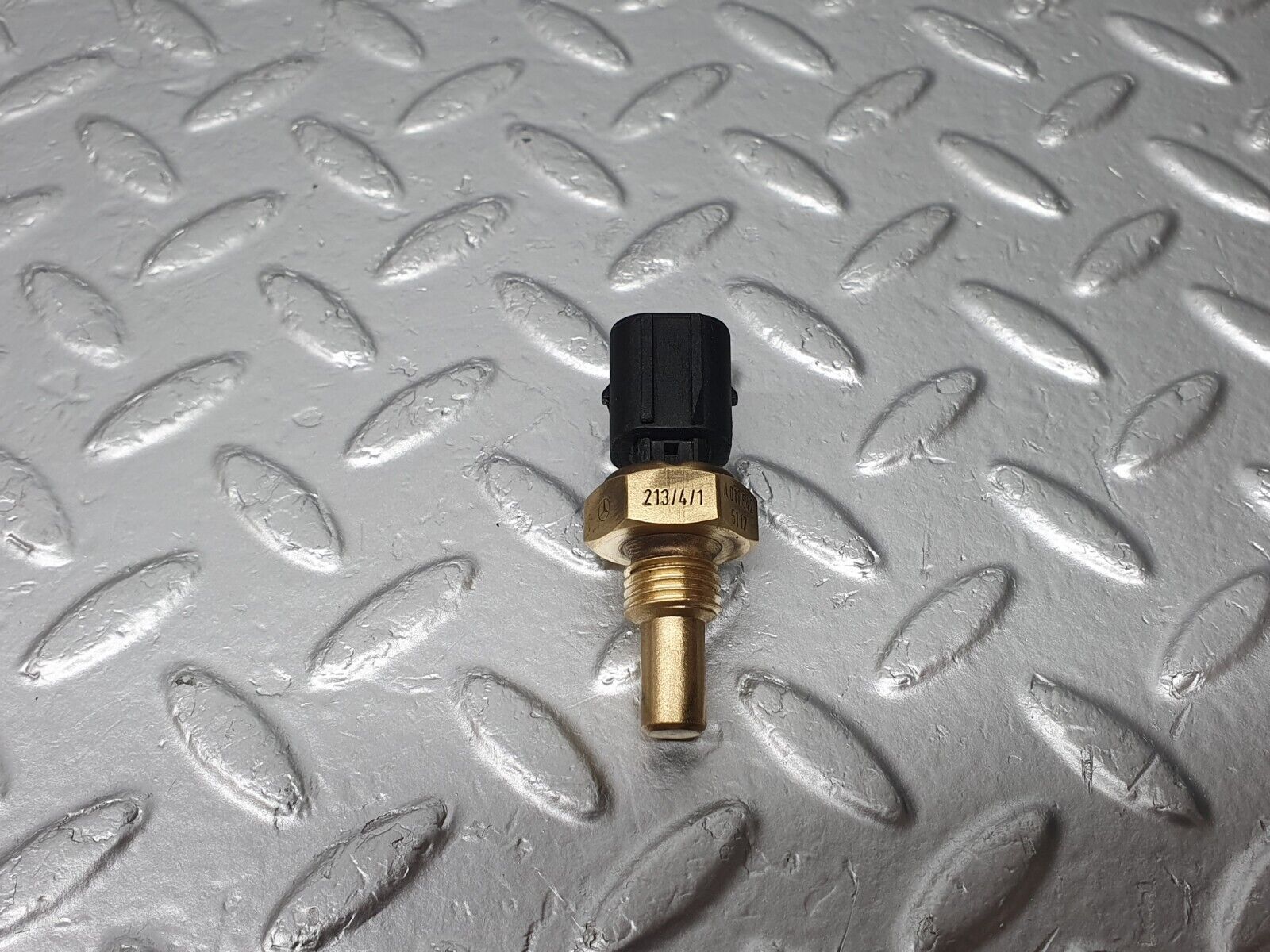 42381 Mercedes-Benz R129 320SL Coupe Coolant Temperature Sensor VDO 0115425117