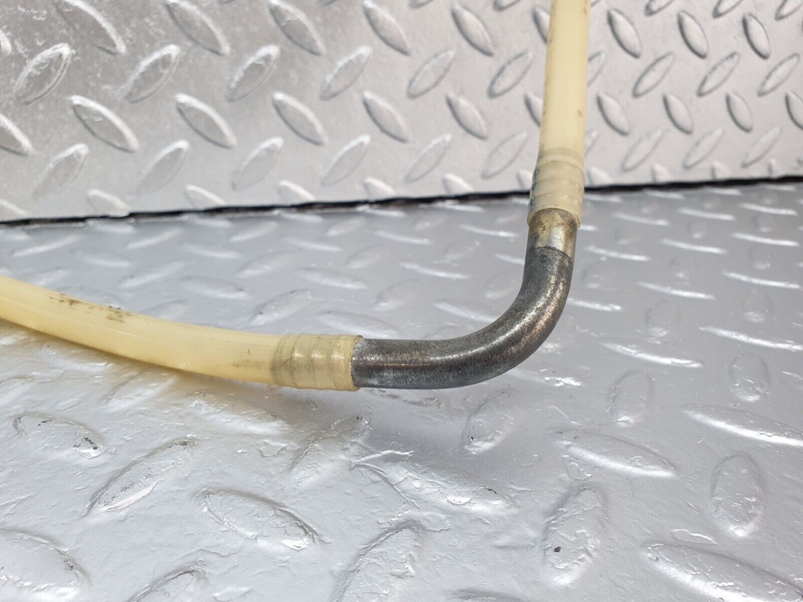 43011 Mercedes-Benz W201 190 Brake Servo Vacuum Pipe