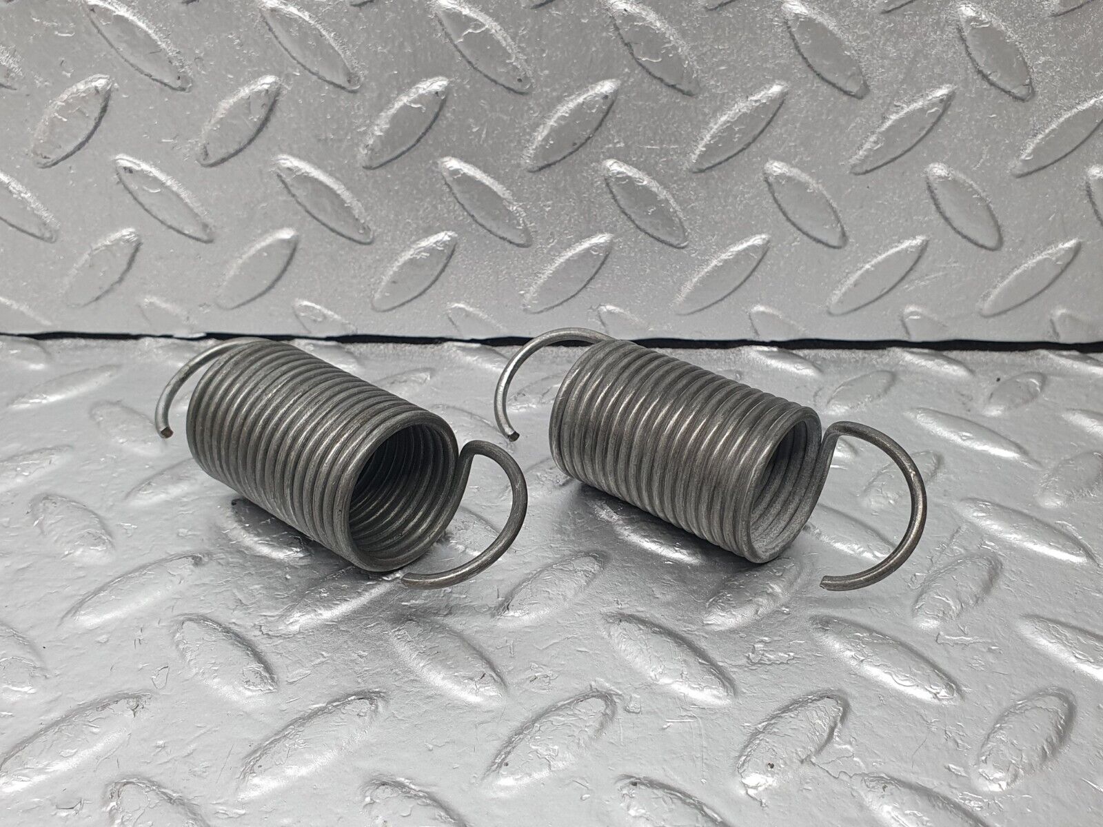 44064 Mercedes-Benz C123 230CE Coupe Front Seat Adjustment Spring Pair