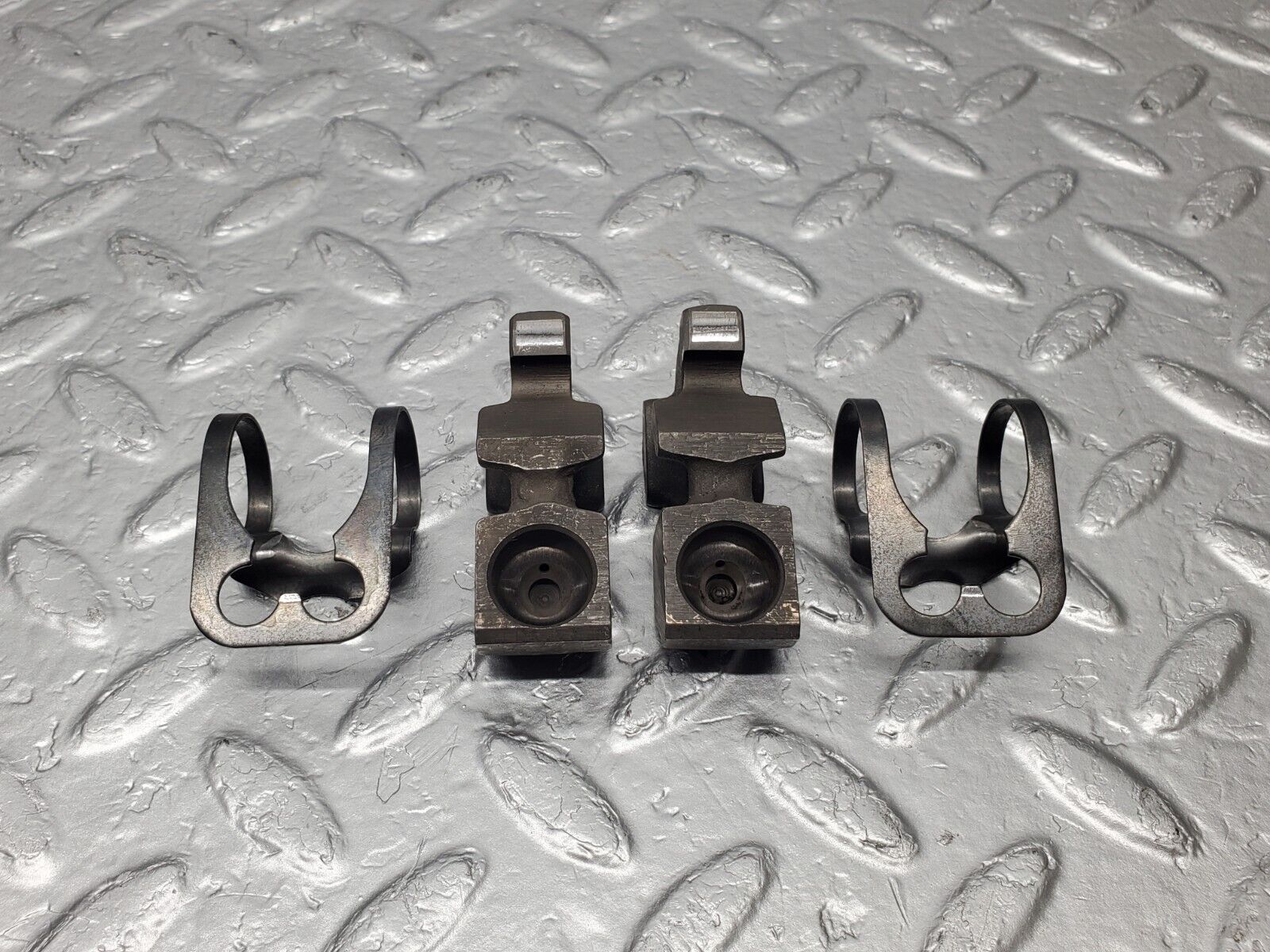 46610 Mercedes-Benz C123 280CE Coupe Valve Rocker Arm With Spring And Tappet