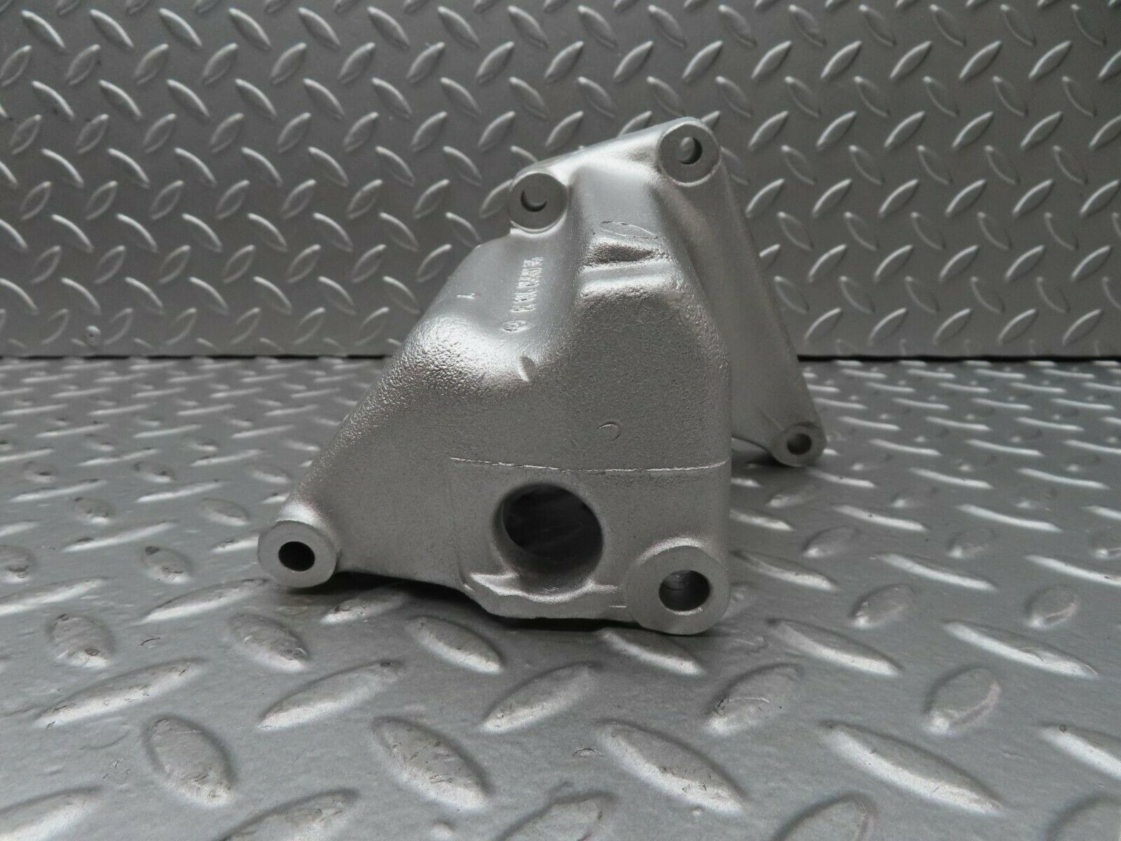 15605 Mercedes-Benz R107 450SL Alternator Generator Bracket 1161551135