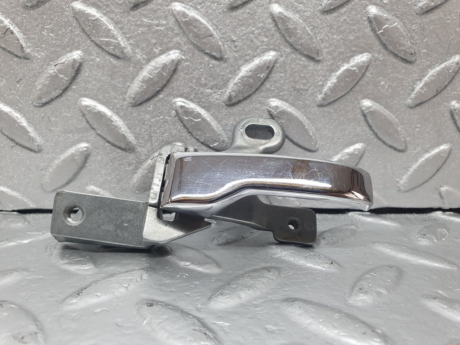 43970 Mercedes-Benz C123 230CE Coupe Right Interior Door Handle 1237600261