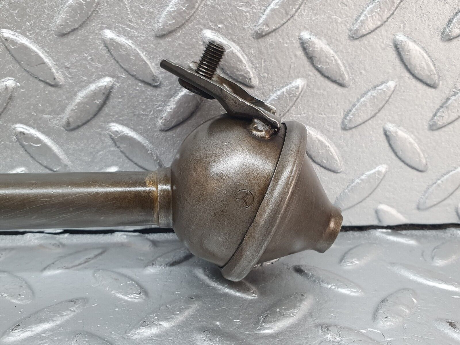 44039 Mercedes-Benz C123 230CE Coupe Oil Pump Filter