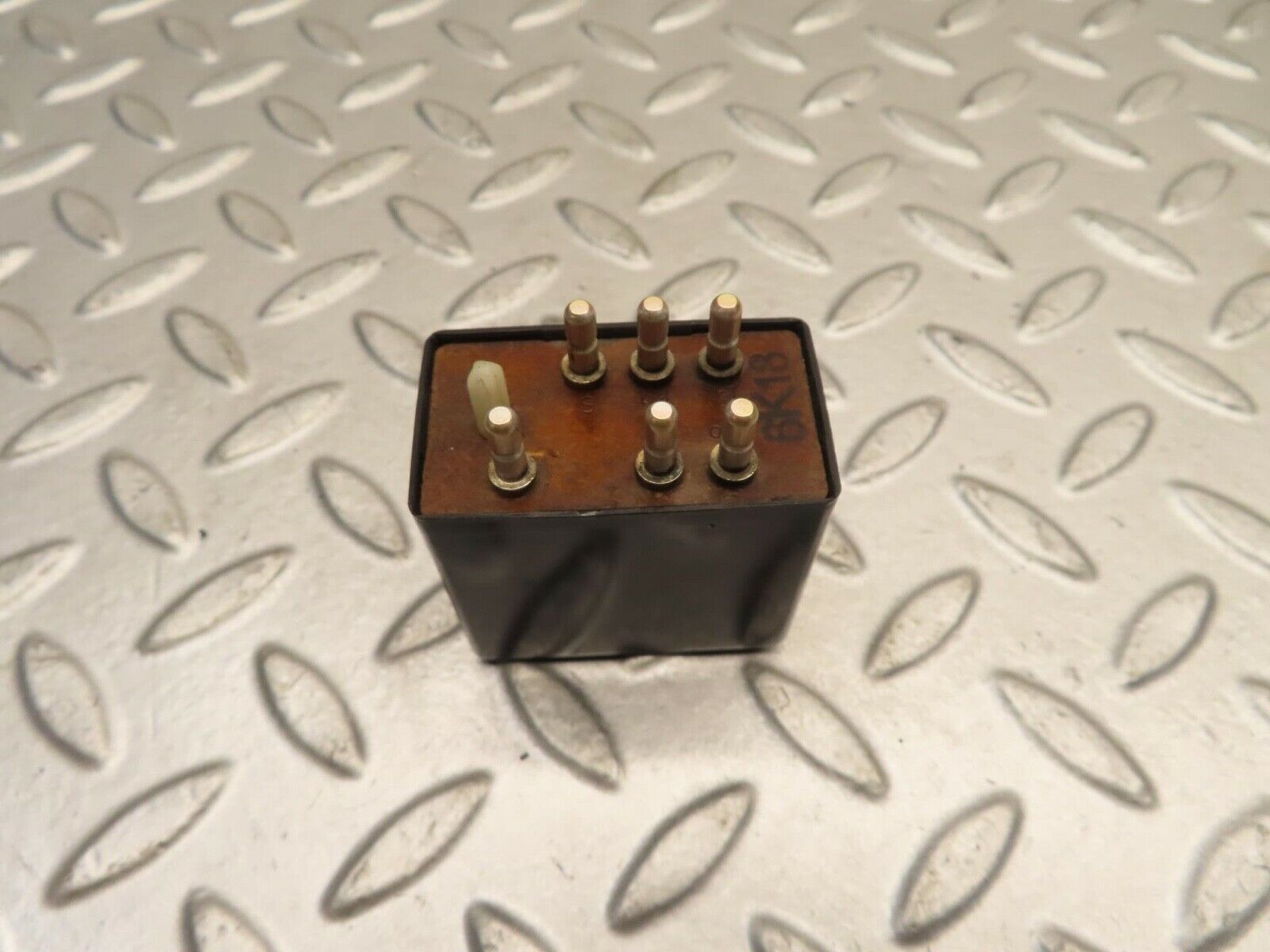 11806 Mercedes-Benz R107 450SL Wiper Control Relay 1238210063