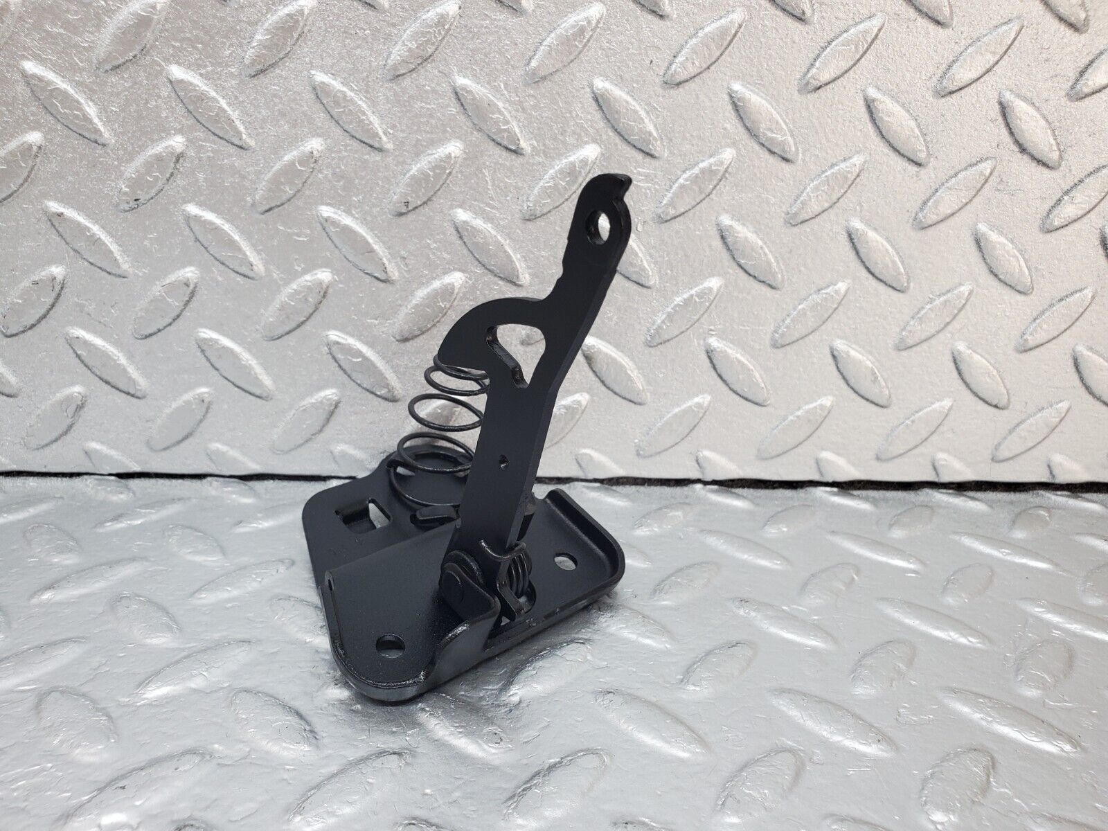 45027 Mercedes-Benz R129 300SL Coupe Bonnet Release Latch 1298800064