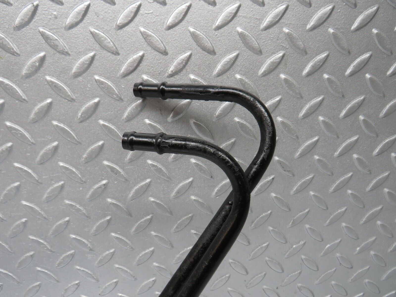 39299 Mercedes-Benz R107 500SL Power Steering Oil Cooler Pipe