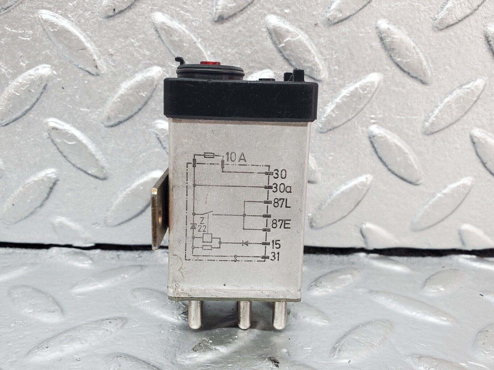 44355 Mercedes-Benz W123 280E Overload Relay 2015403245