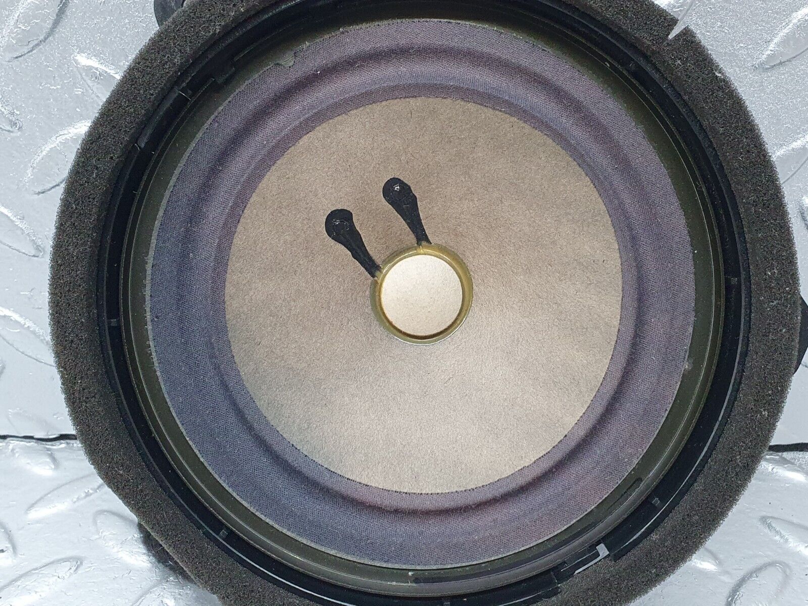 41810 Mercedes-Benz W202 C200 Front Door Loudspeaker Right 228209602