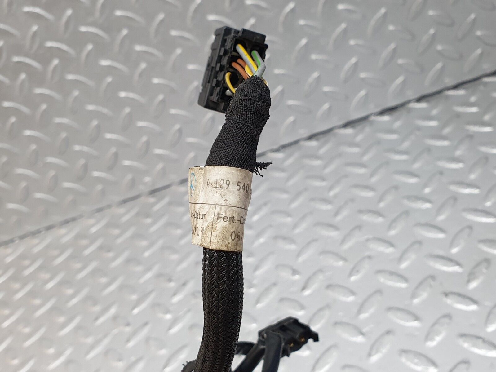 42577 Mercedes-Benz R129 320SL Coupe Electric Steering Column Wire Cable 1295408508