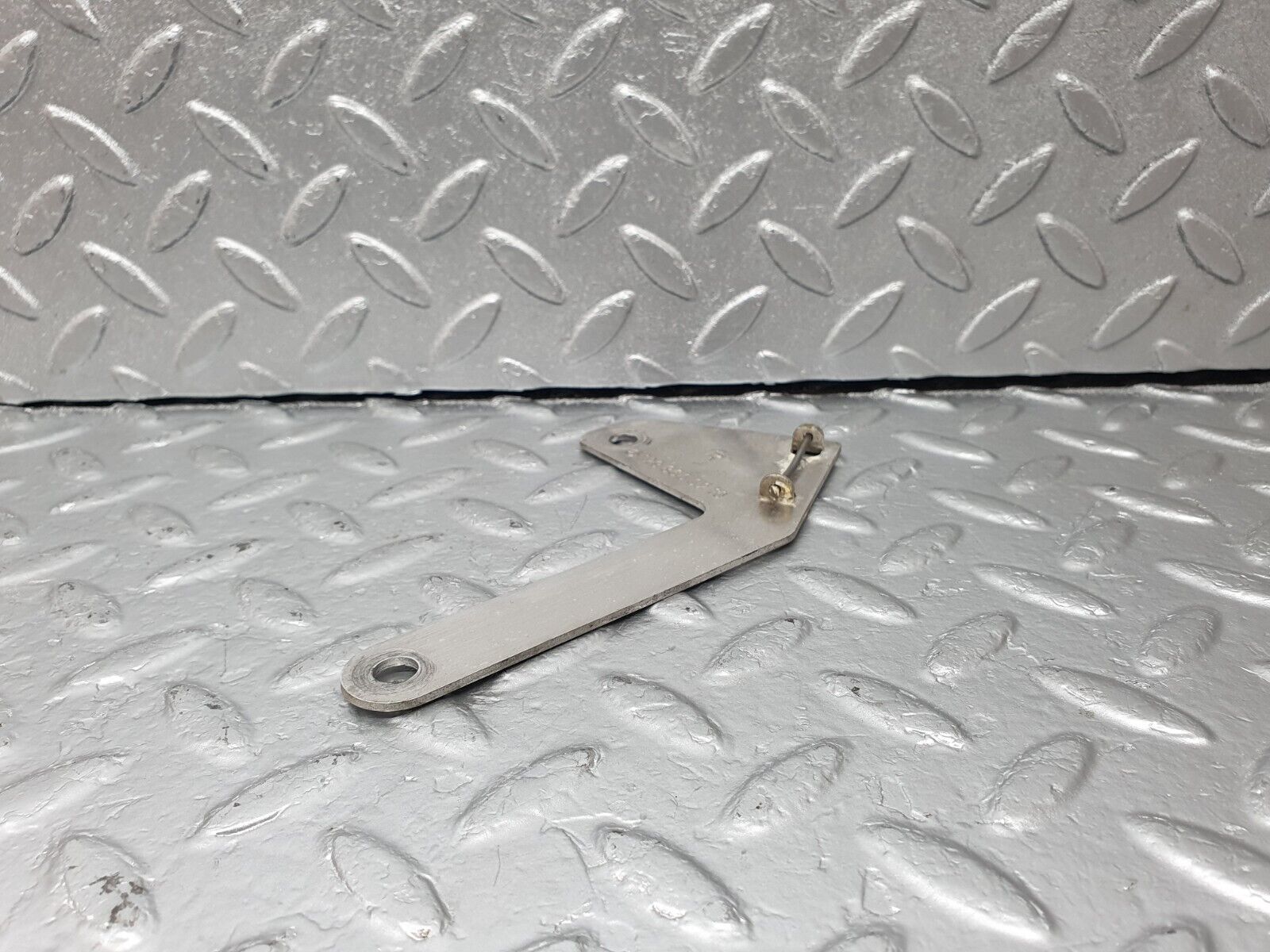 42602 Mercedes-Benz R129 320SL Coupe Wind Deflector Cover Right 1298600210