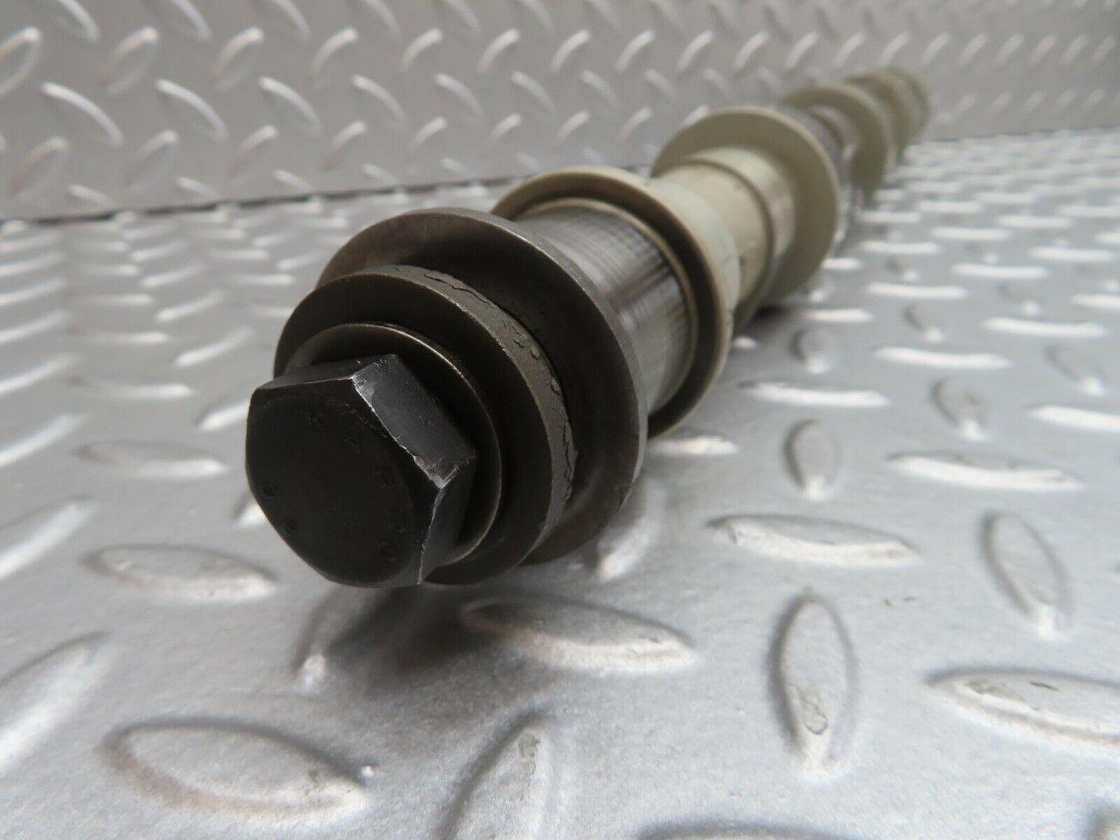 13725 Mercedes-Benz R107 450SL Camshaft Left Side 4801