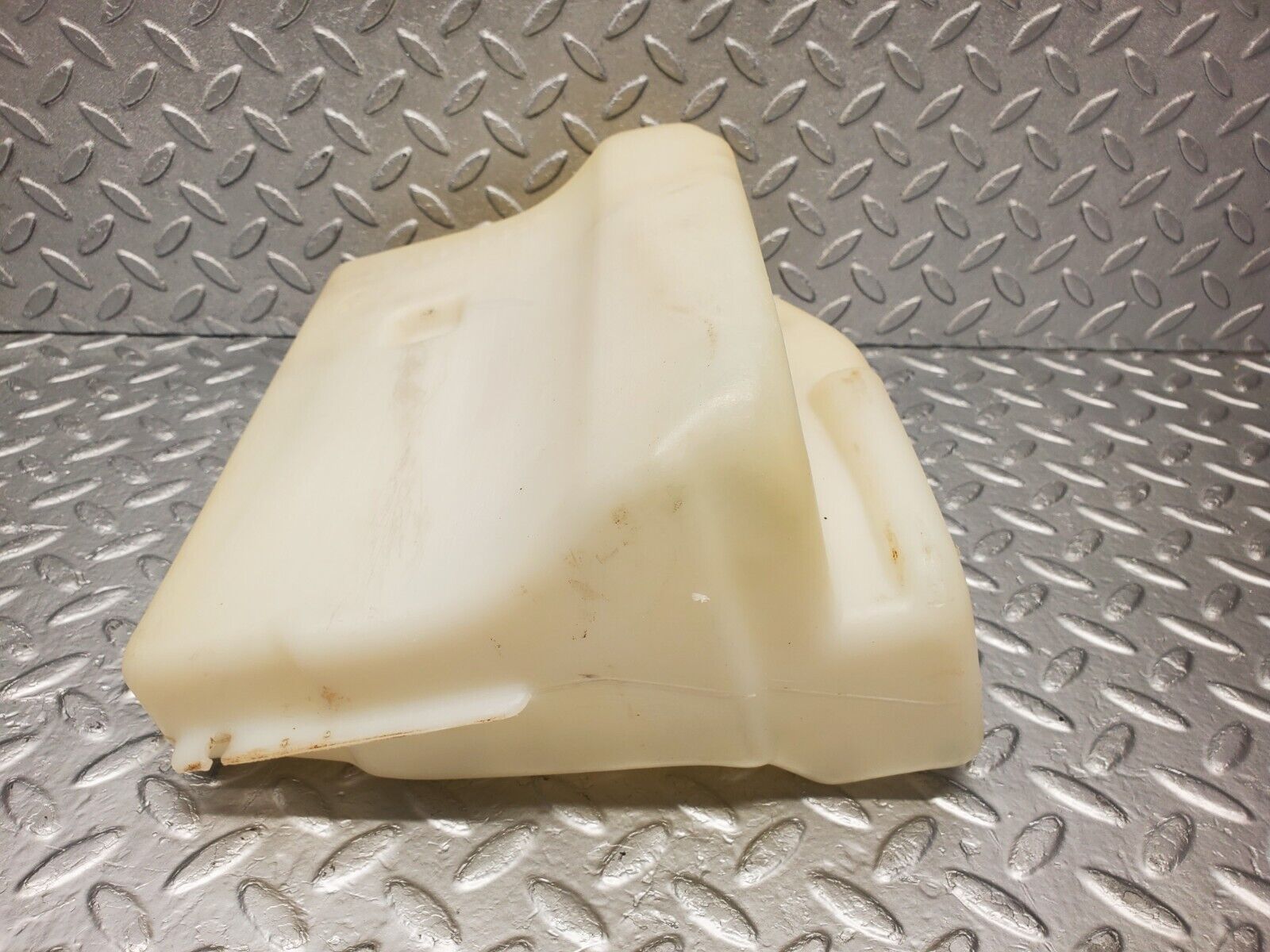 46339 Mercedes-Benz C123 280CE Coupe Windscreen Washer Fluid Reservoir Tank