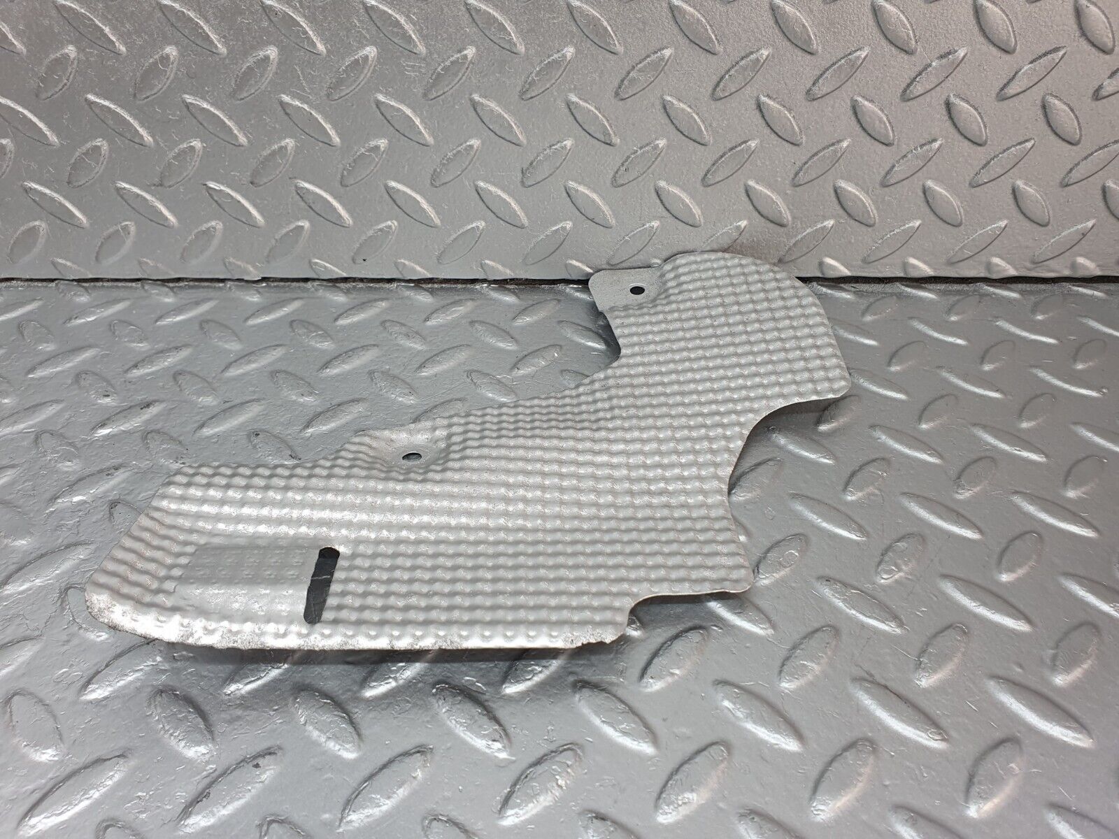 41892 Mercedes-Benz W202 C200 Exhaust Heat Shield