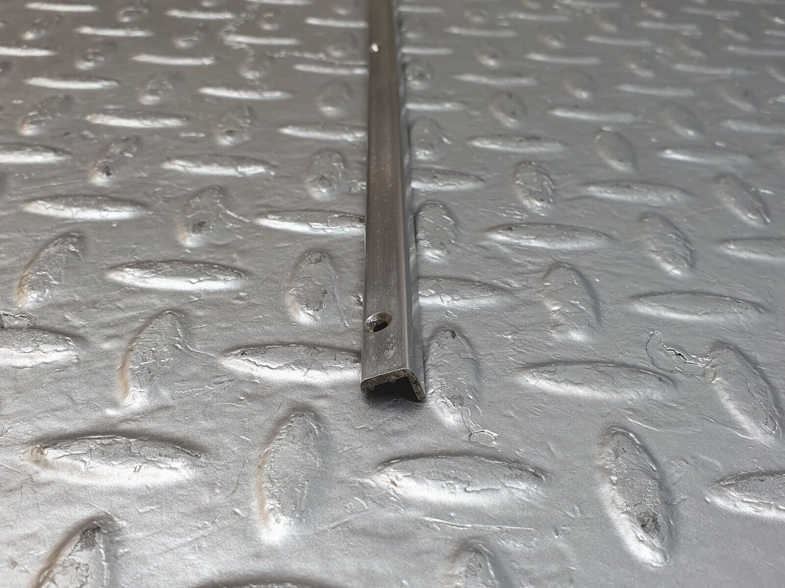 43962 Mercedes-Benz C123 230CE Coupe Sunroof Chrome Trim