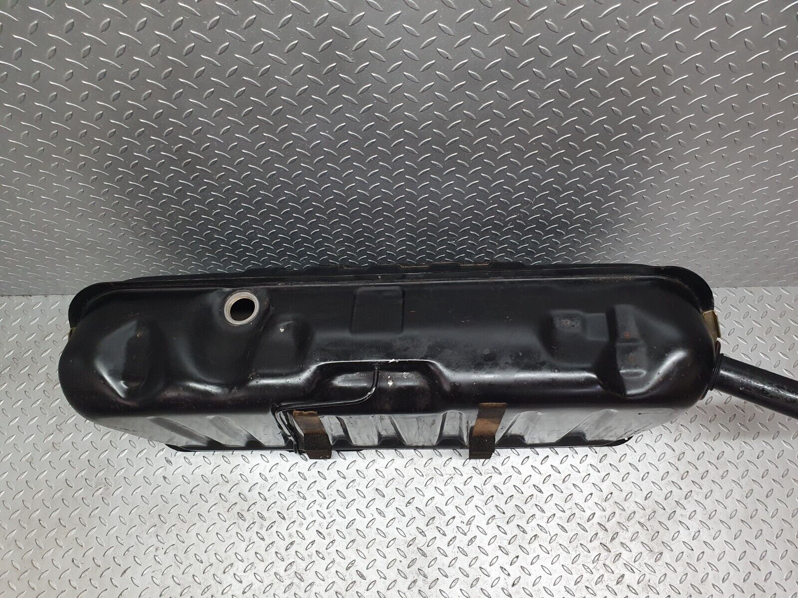 43854 Mercedes-Benz C126 380SEC Coupe Fuel Tank