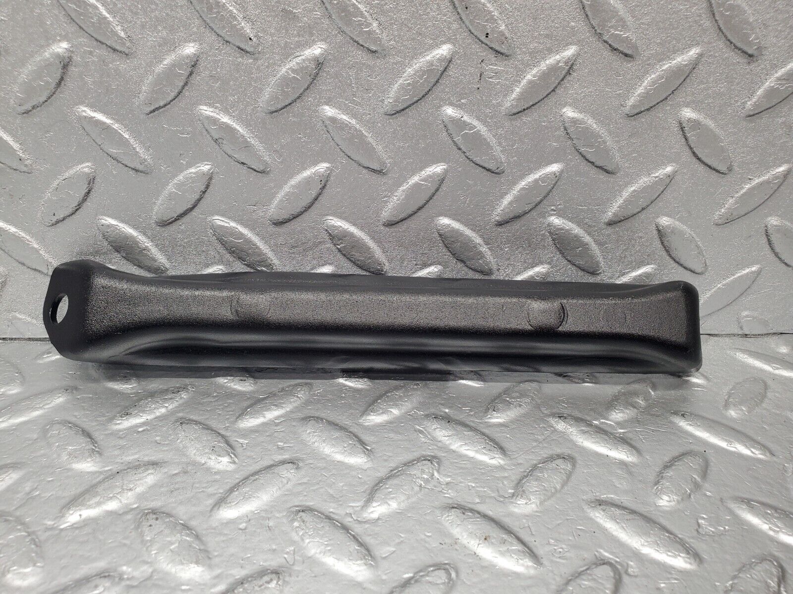 46645 Mercedes-Benz C123 280CE Coupe Air Intake Manifold Bracket