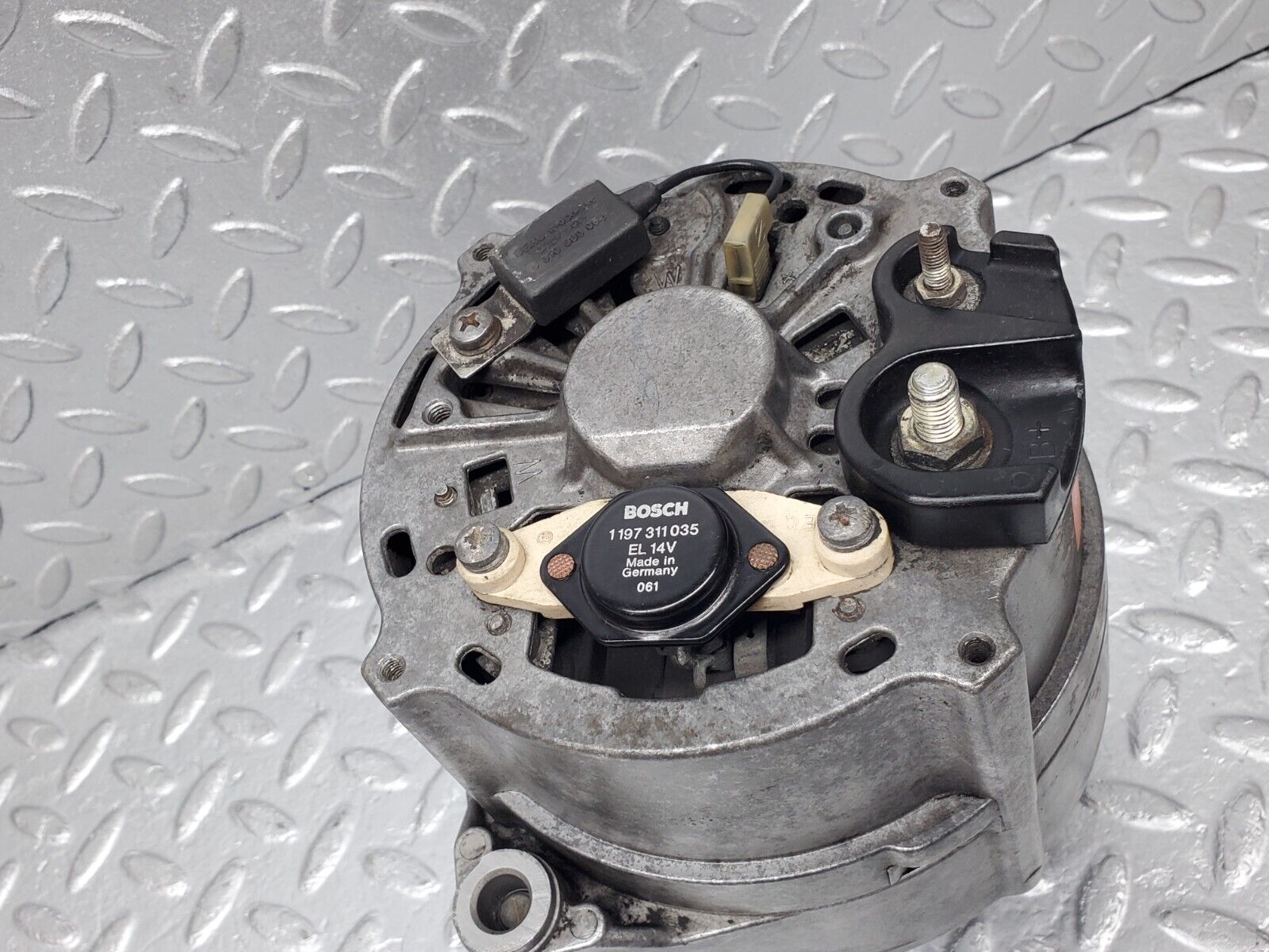 45303 Mercedes-Benz R129 300SL Coupe Alternator Generator Bosch 0120468060 1031550215