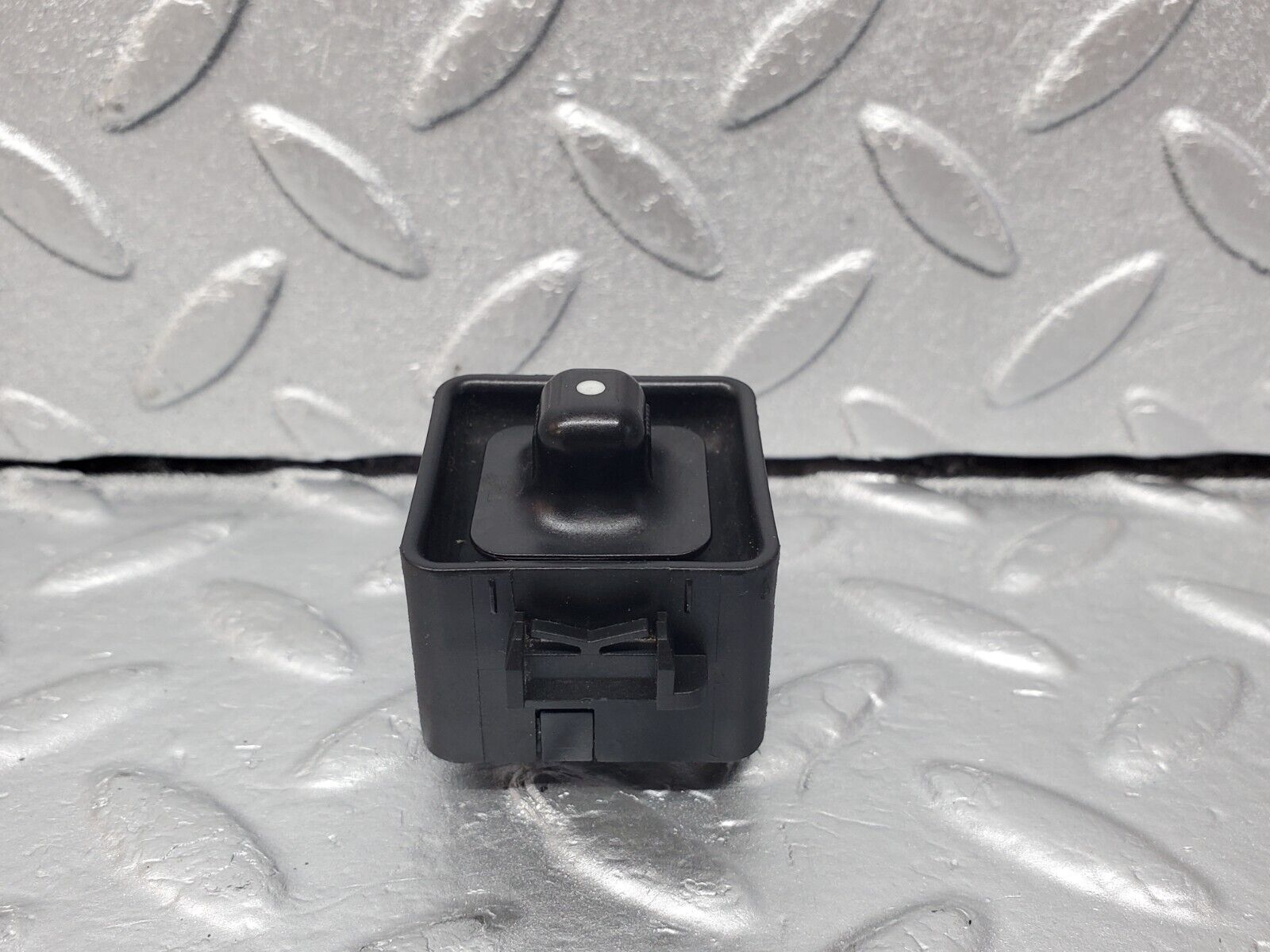 45663 Mercedes-Benz W126 420SE Electric Mirror Adjust Switch 1248201810