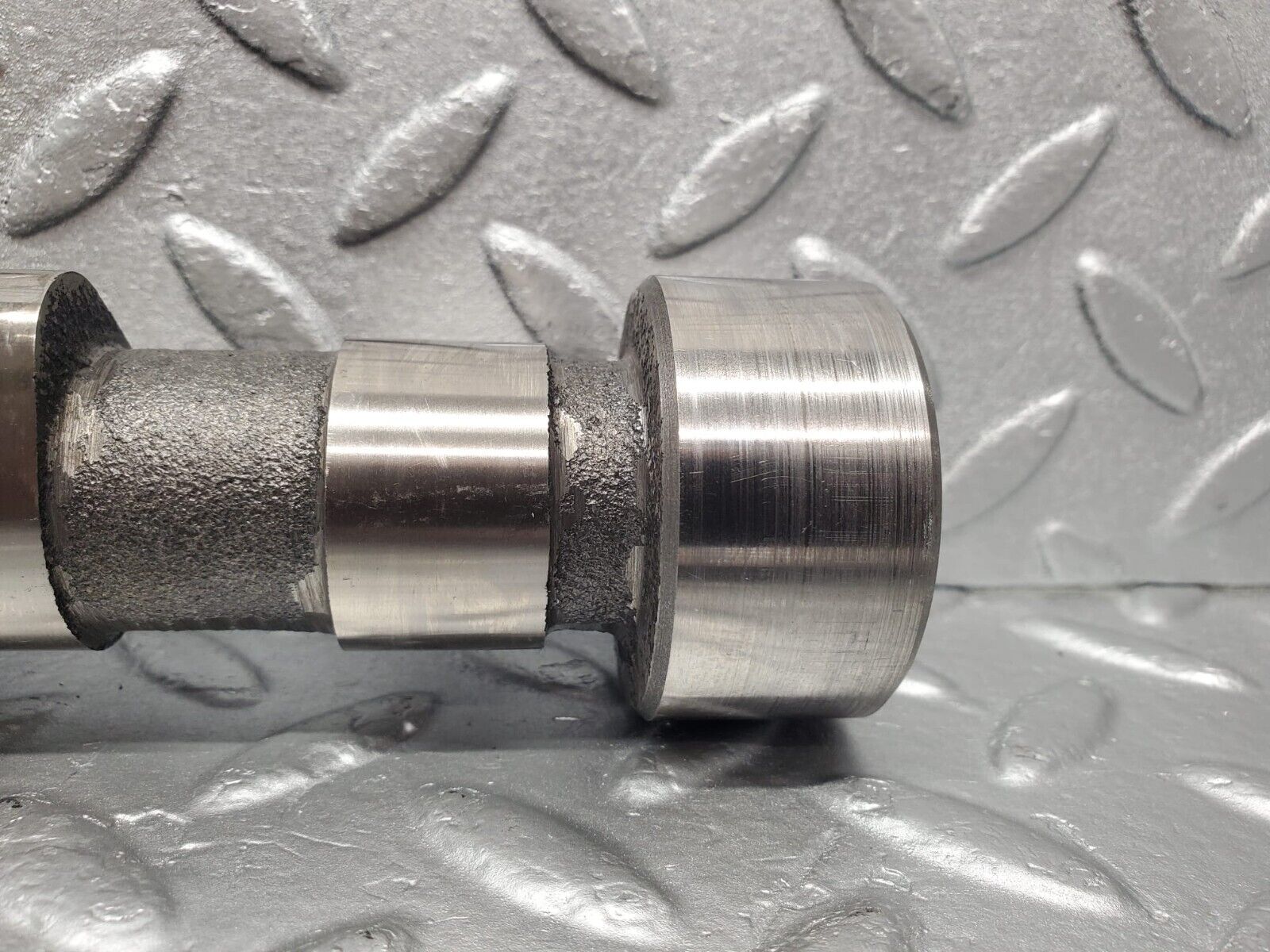 46325 Mercedes-Benz W123 300D Camshaft OM617