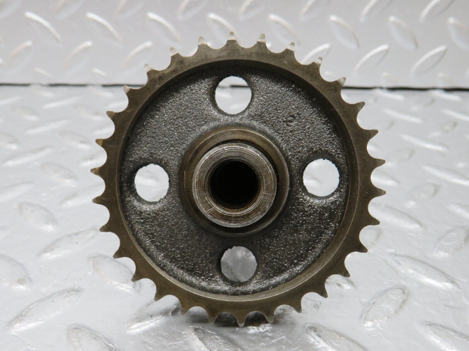 32762 Mercedes-Benz C107 R107 350 V8 Intermediate Gear 1161570214