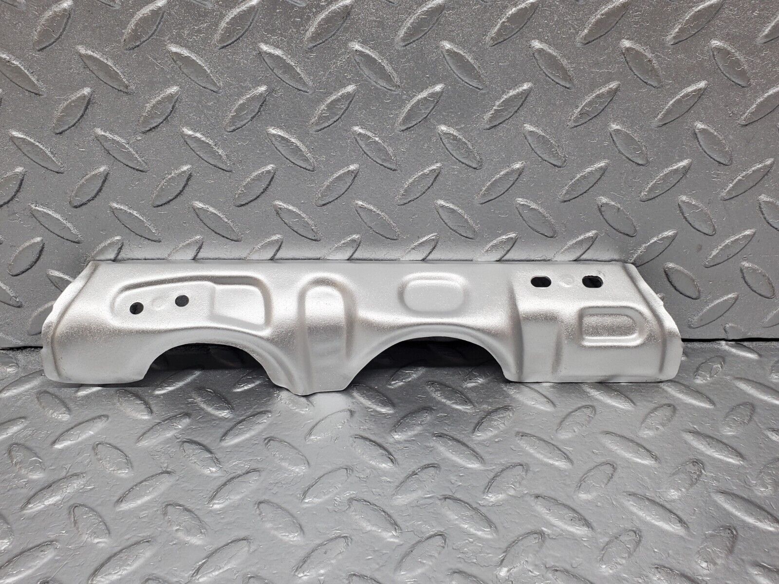 45901 Mercedes-Benz W126 420SE Exhaust Manifold Heat Shield