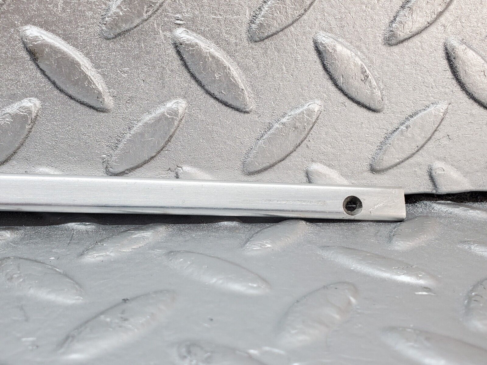 44849 Mercedes-Benz W124 220E Sunroof Chrome Trim