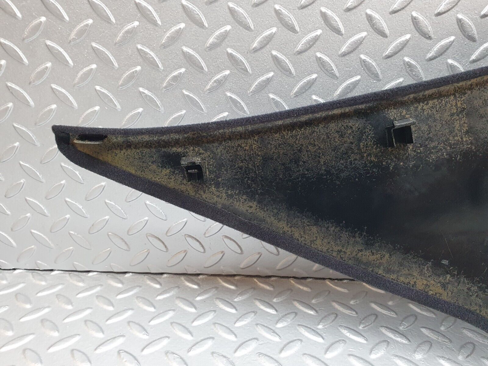 41757 Mercedes-Benz W202 C200 C Pillar Cover Panel Right Side Grey 2026950244