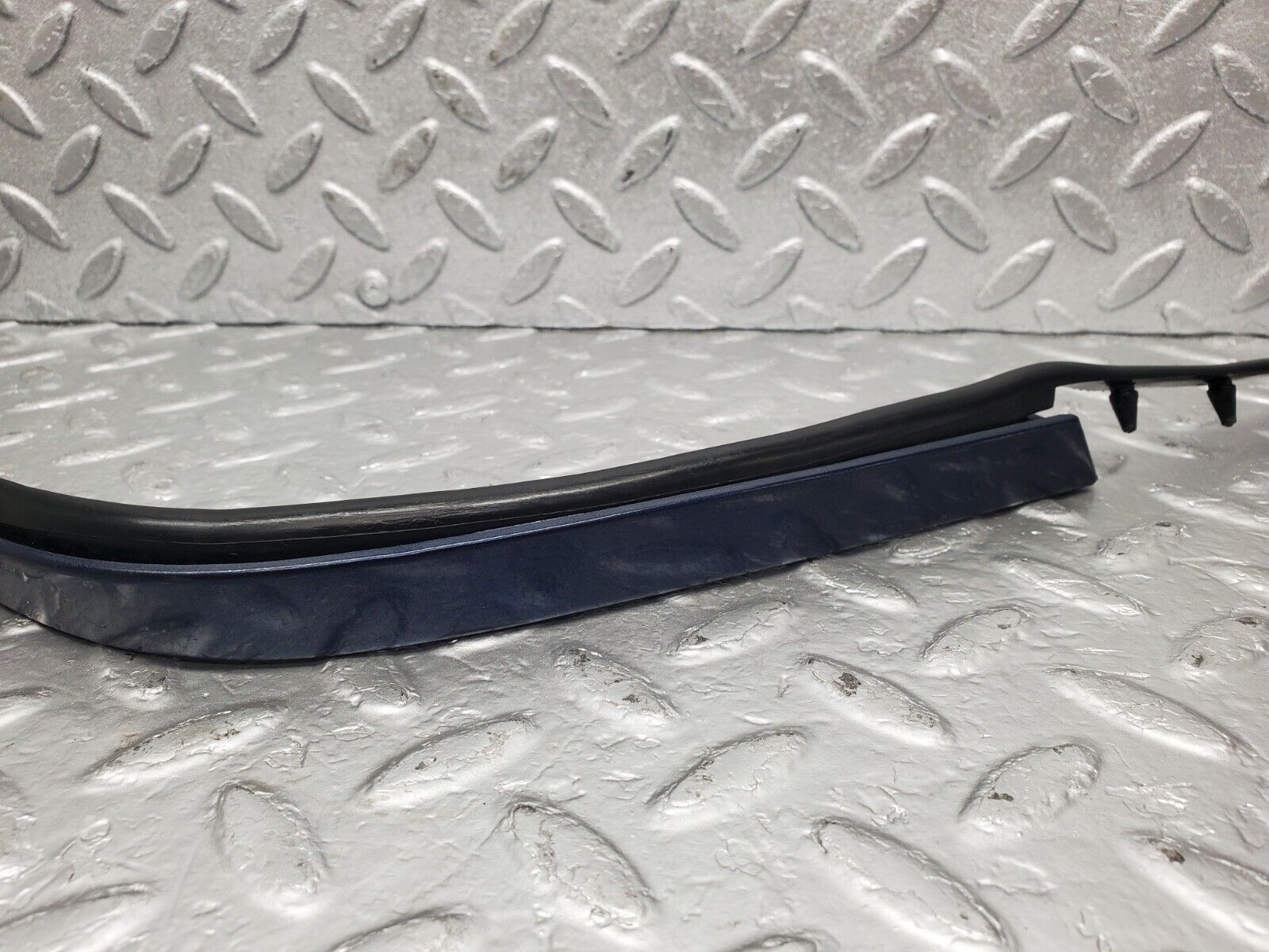 46759 Mercedes-Benz R129 320SL Coupe Right Headlight Cover Trim 1298260677