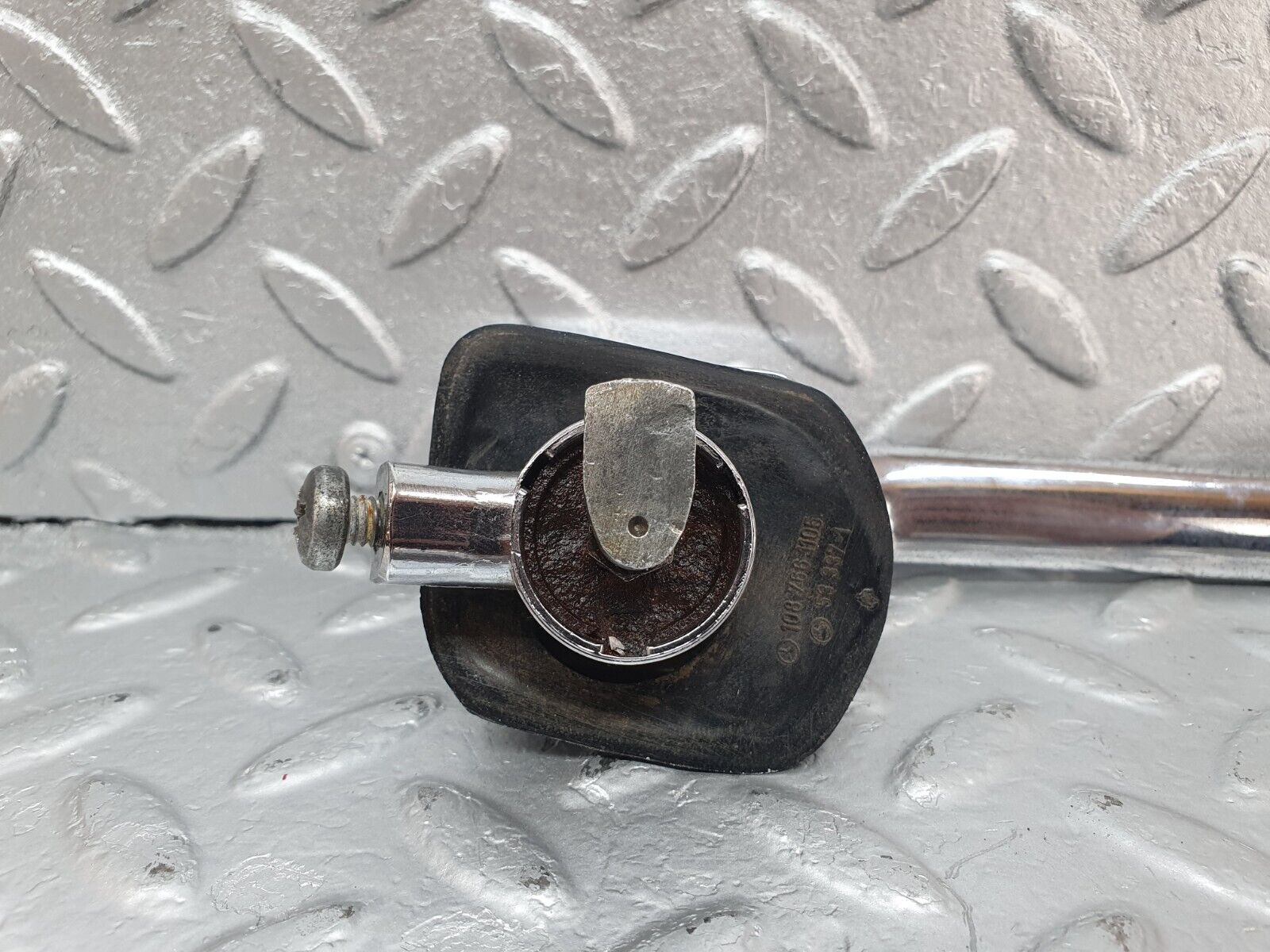 43162 Mercedes-Benz W108 280SE Rear Left Door Exterior Handle 1087661102 1087660905 1087661105