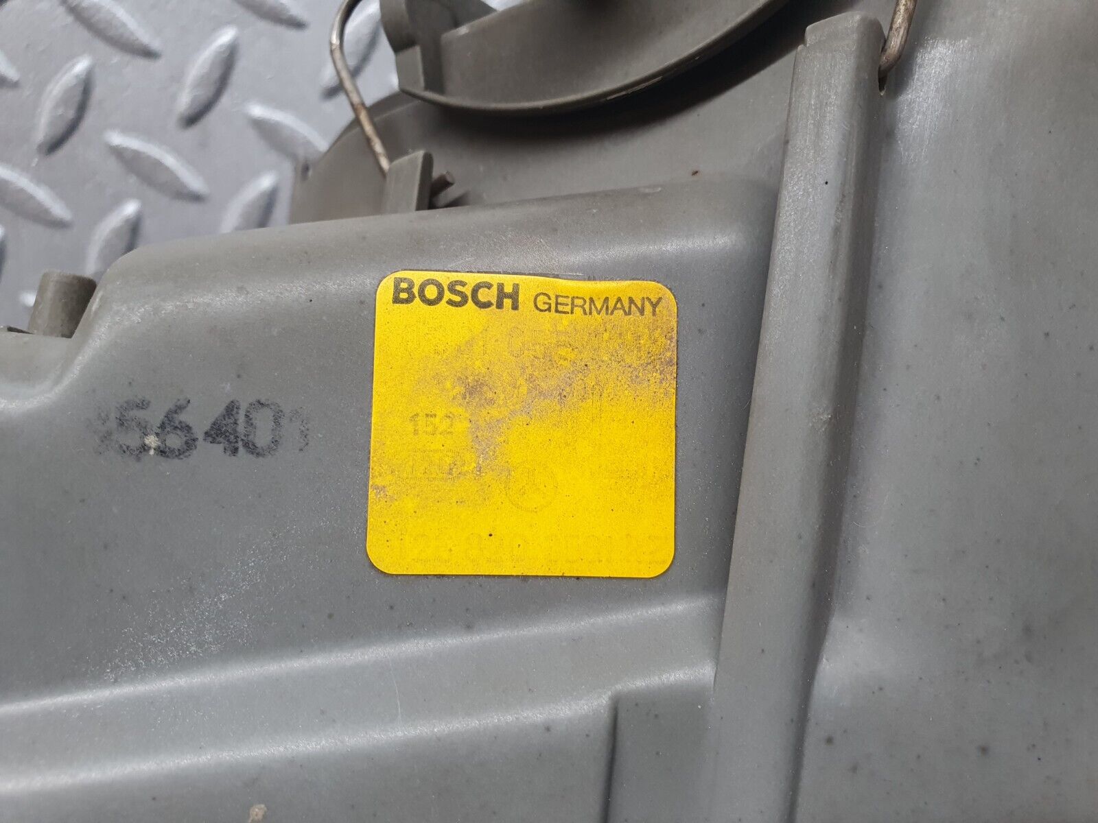 43620 Mercedes-Benz C126 380SEC Coupe Headlight Left Bosch 1268203561 1305620483