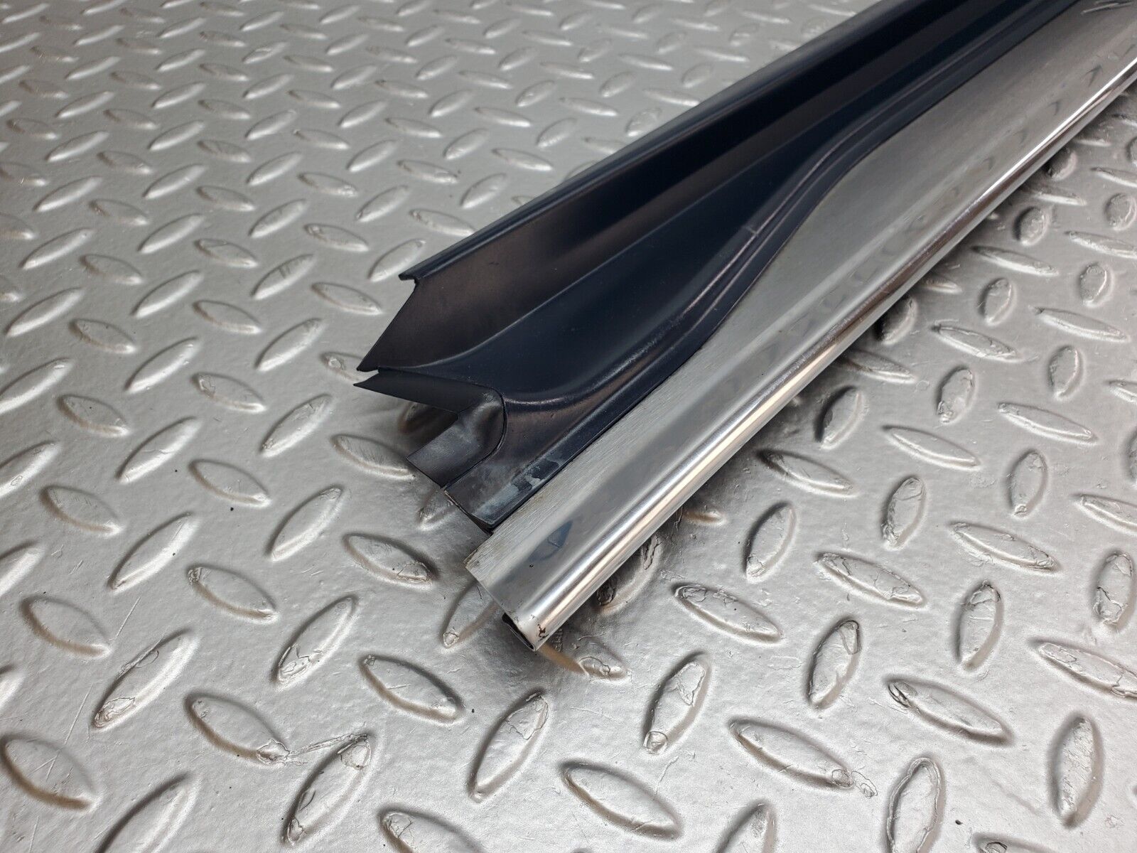 45318 Mercedes-Benz R129 300SL Coupe Right Door Sill Blue 1296800435