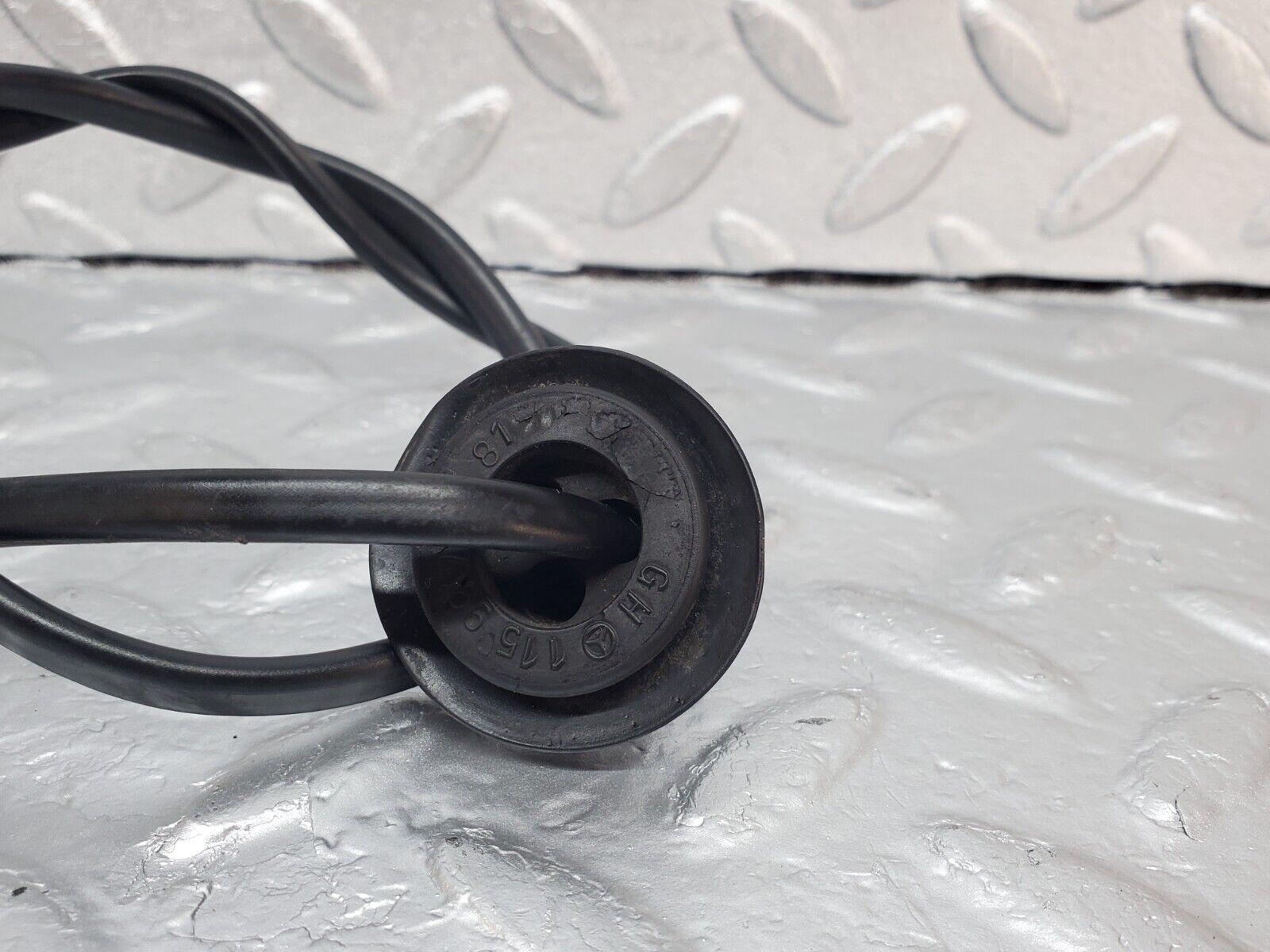 45755 Mercedes-Benz W126 420SE Temperature Sensor 0125458428