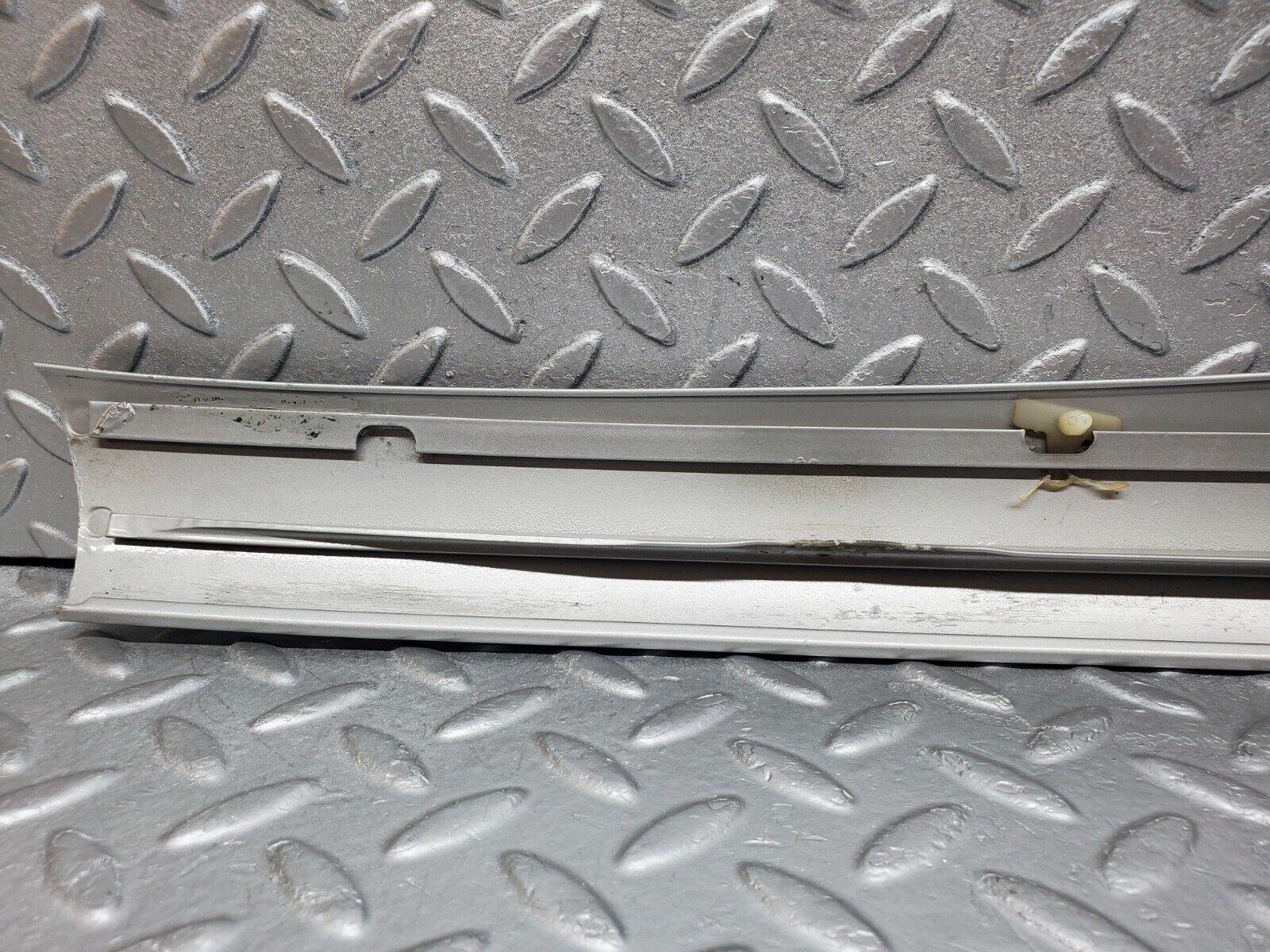 45098 Mercedes-Benz R129 300SL Coupe A Pillar Exterior Trim Cover Right Side
