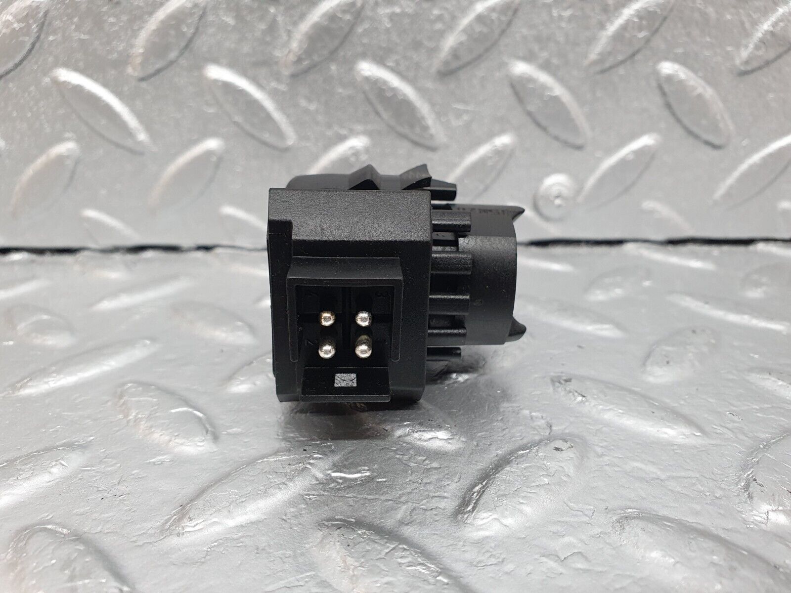 42170 Mercedes-Benz R129 320SL Coupe Kick Down Switch 0025452214