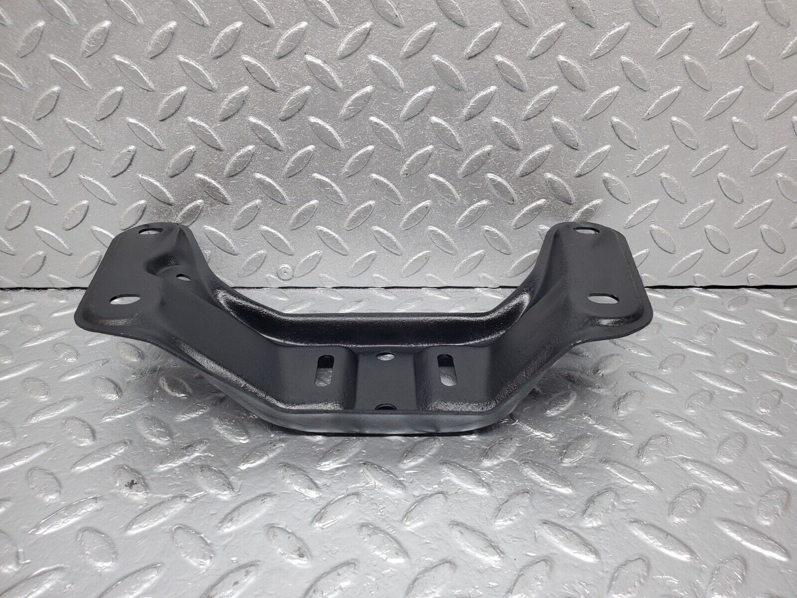 44473 Mercedes-Benz W123 280E Gearbox Mount Bracket