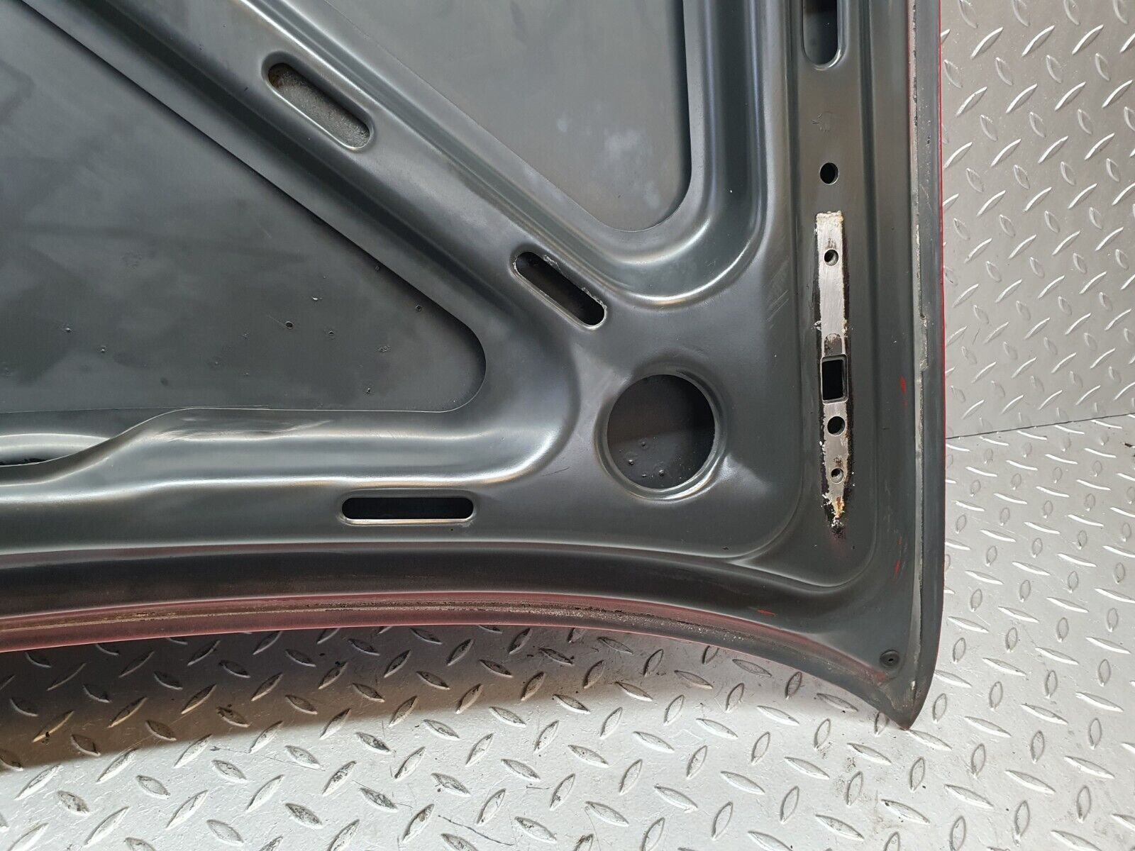 43815 Mercedes-Benz C126 380SEC Coupe Aluminium Trunk Boot Lid