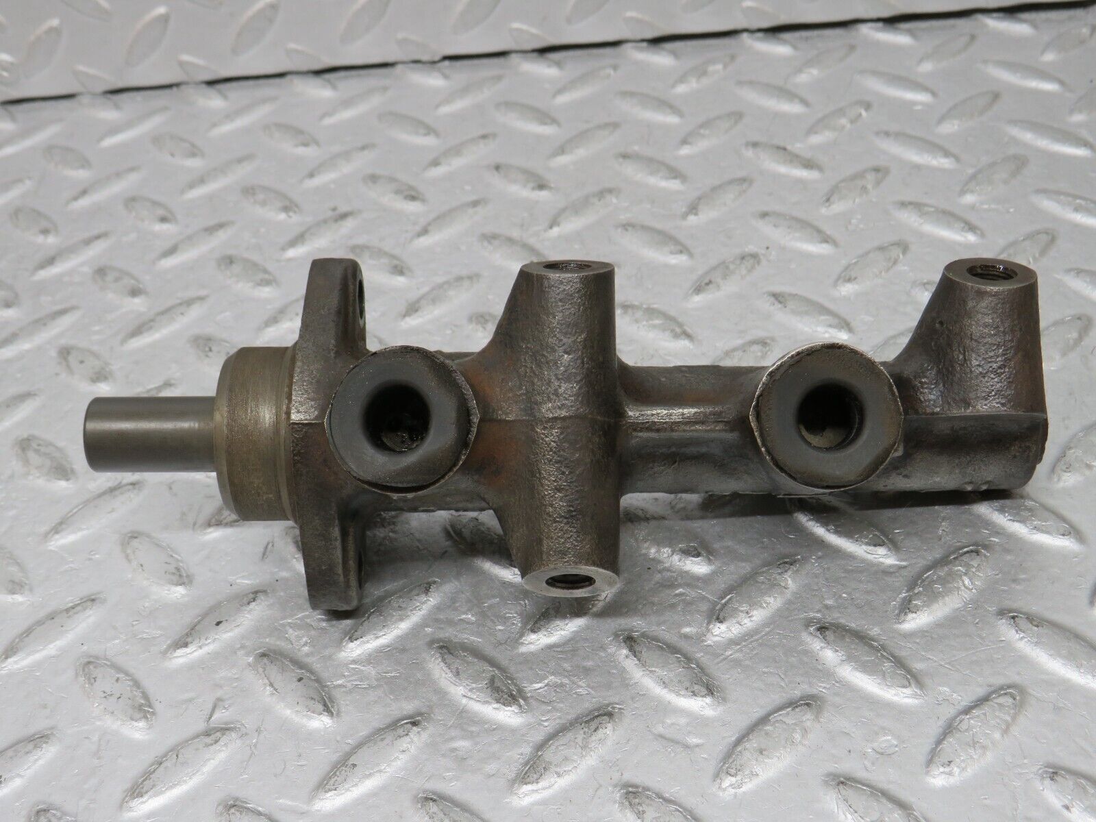 35439 Mercedes-Benz R107 280SL Brake Master Cylinder ATE