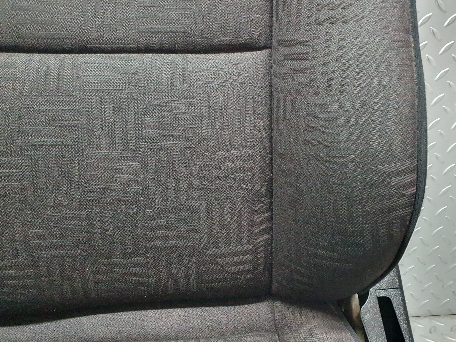 41812 Mercedes-Benz W202 C200 Front Left Passenger Seat