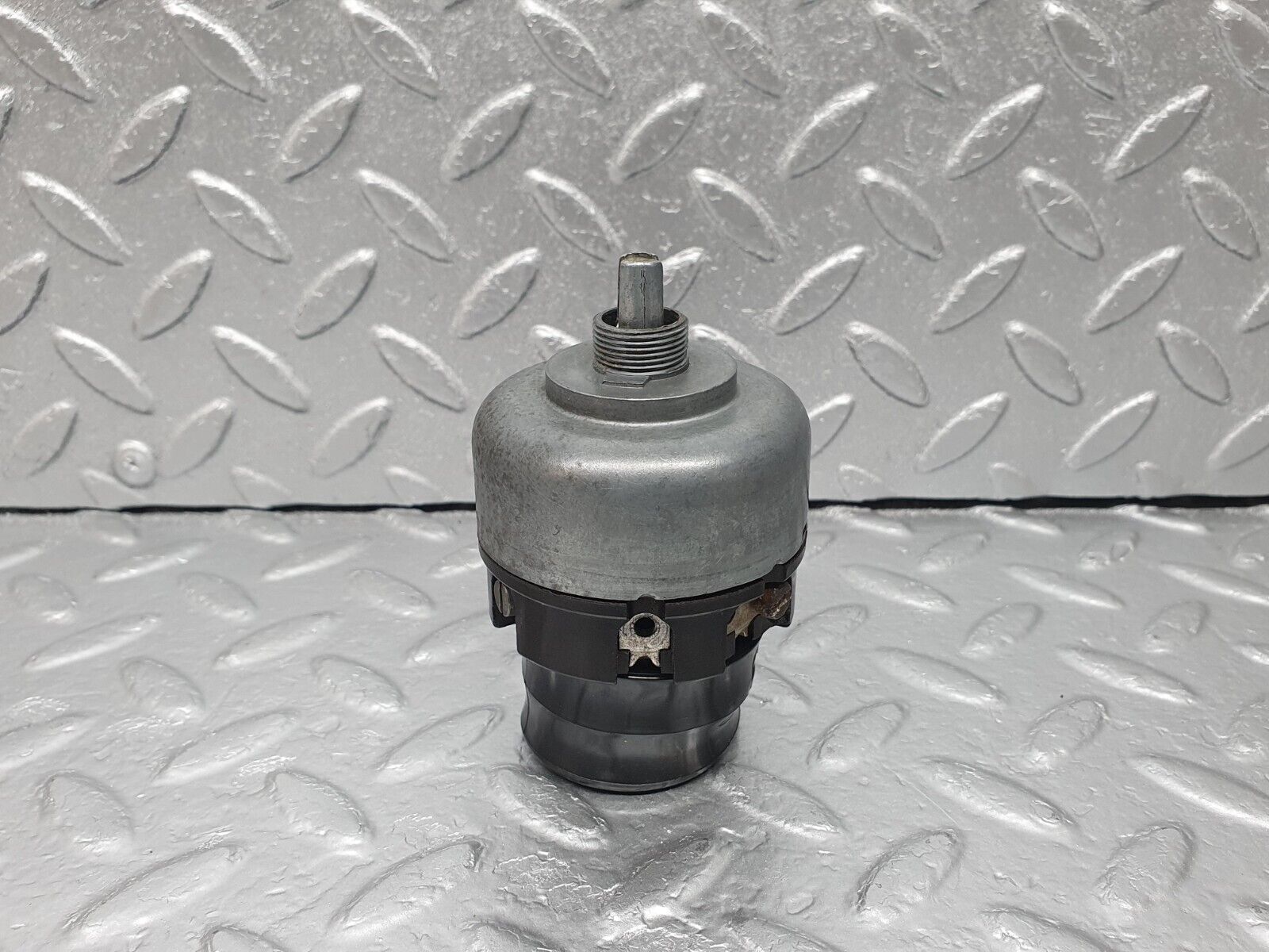 43083 Mercedes-Benz W108 280SE Headlight Switch