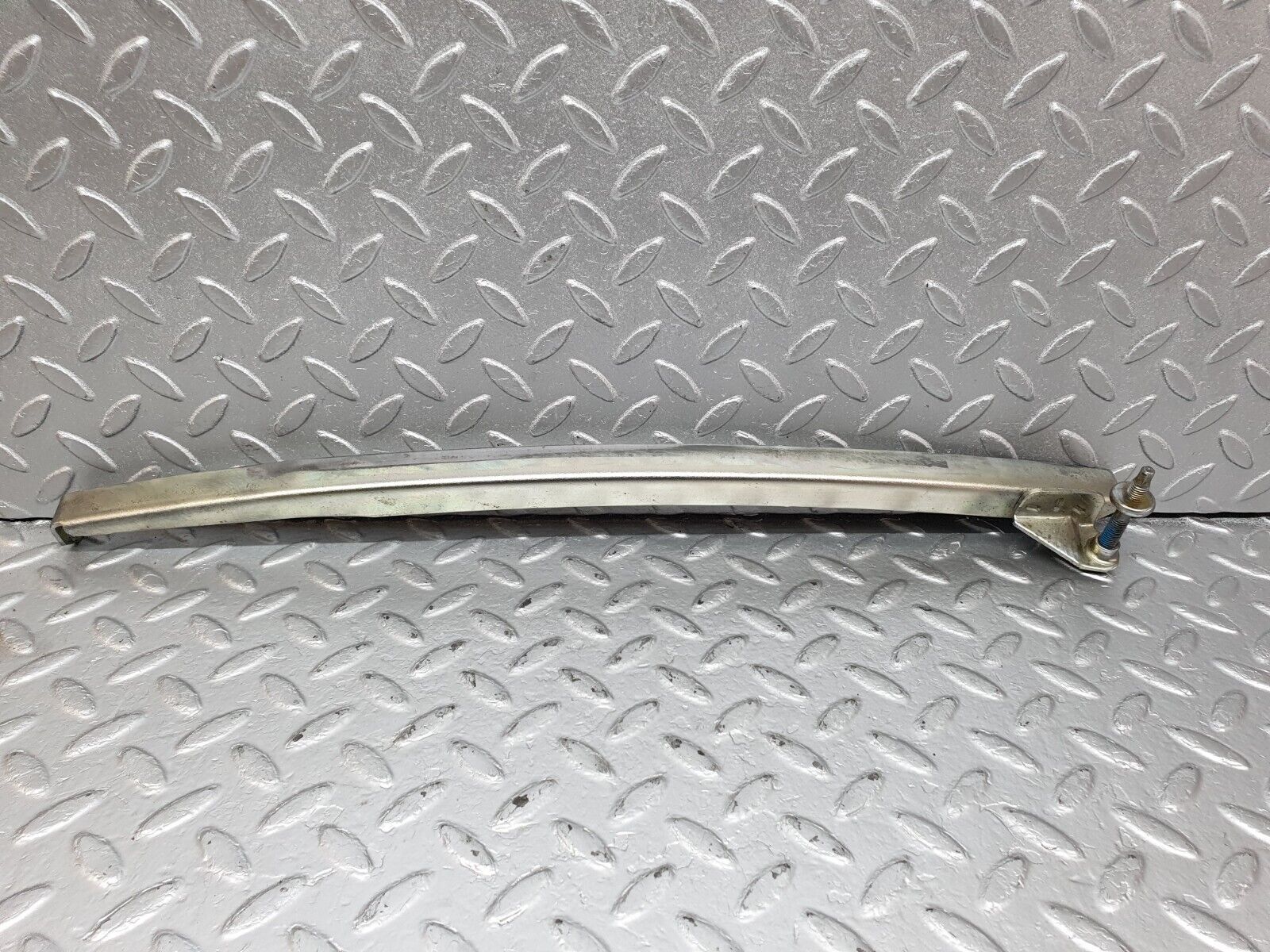 42432 Mercedes-Benz R129 320SL Coupe Right Door Rear Window Channel