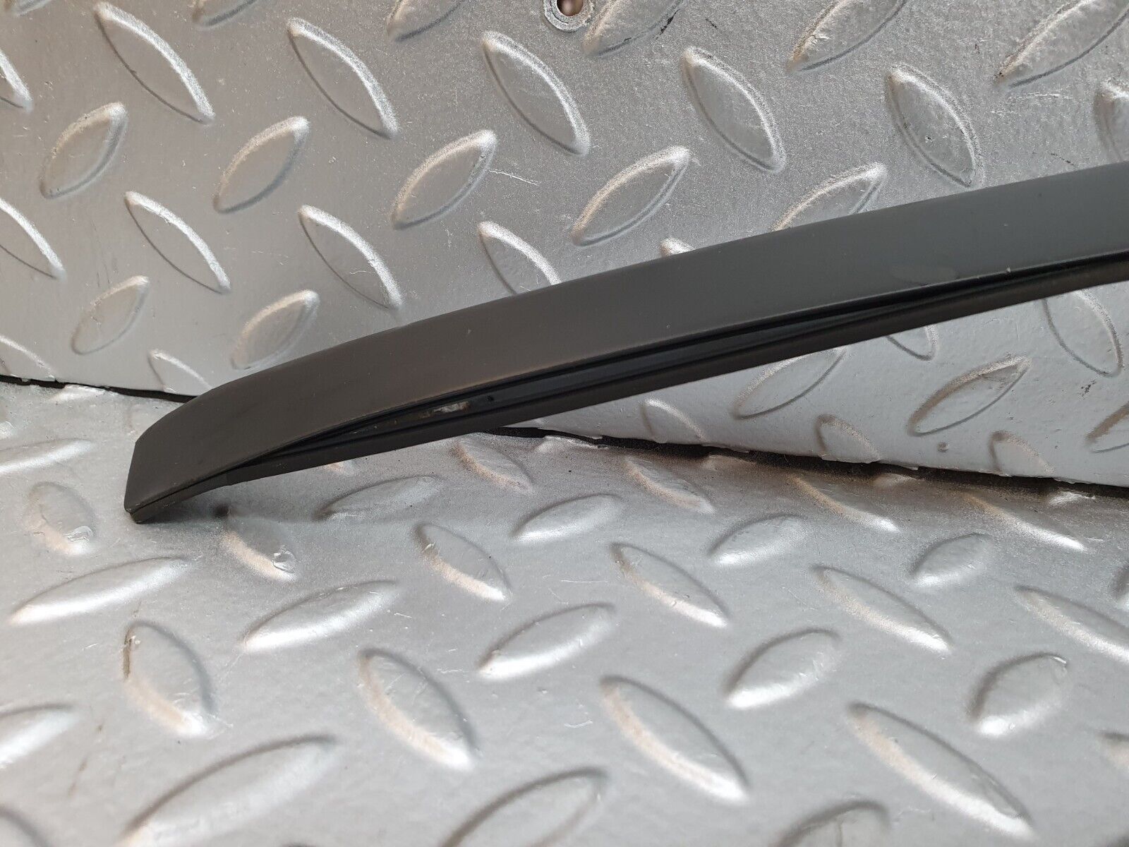 41712 Mercedes-Benz W124 200E Roof Chrome Trim Right Side 1246900497