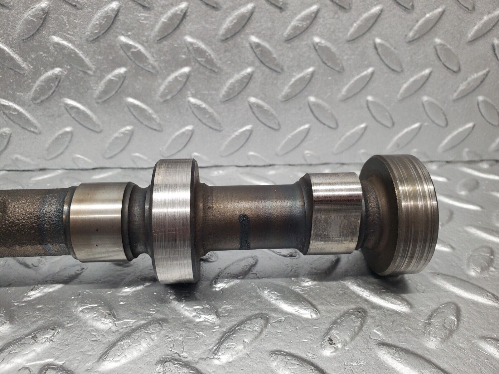 46614 Mercedes-Benz C123 280CE Coupe Camshaft Intake Side 1100517401